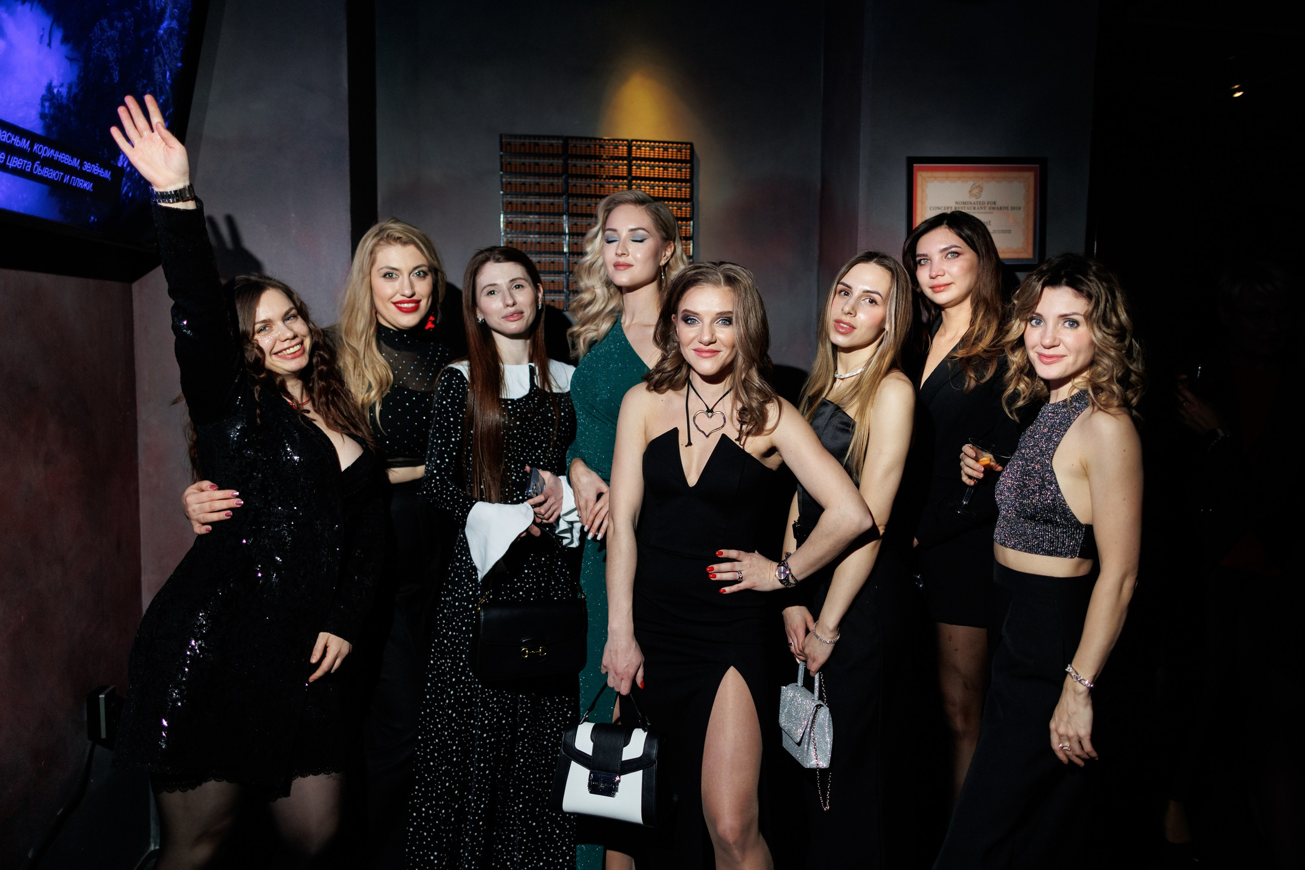 New Year Подружки 23/2024. Свадебный, портретный и репортажный фотограф Дмитрий Карпов