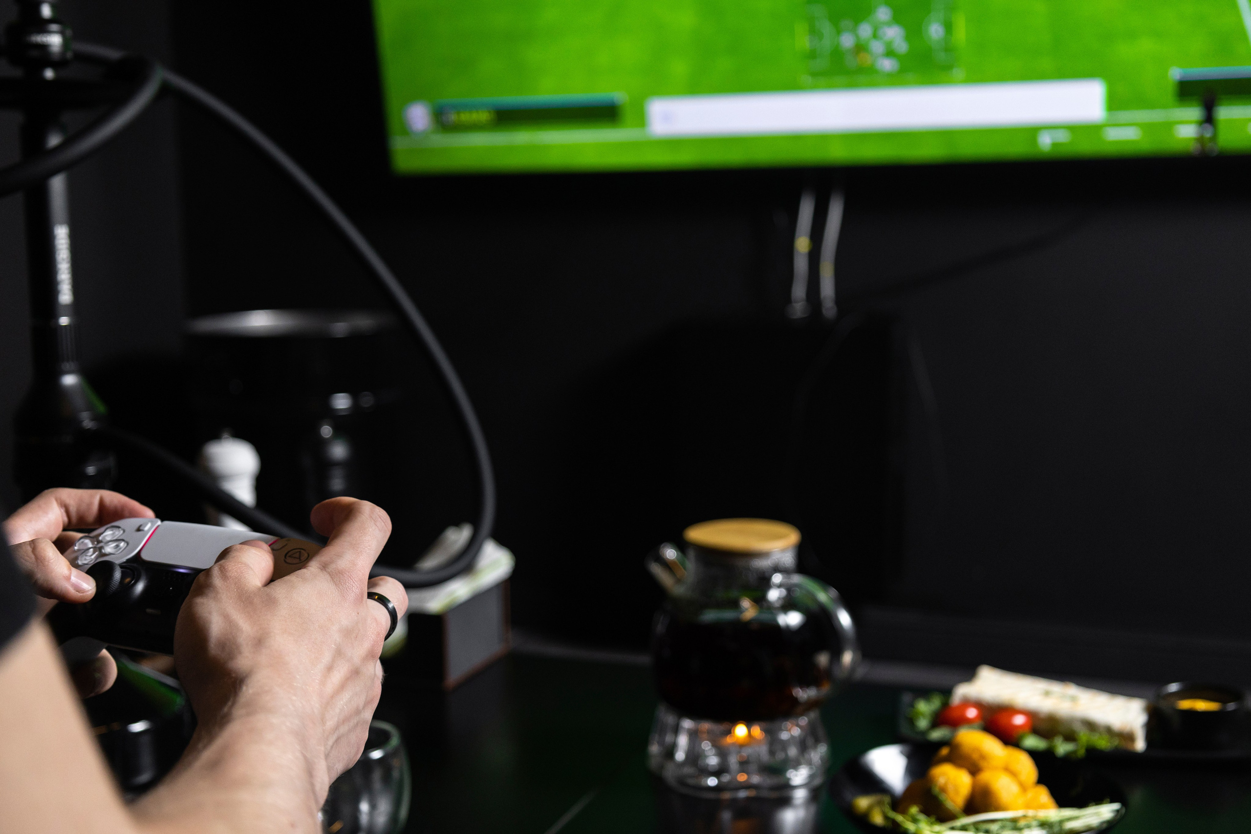 Фотография с участием людей. Предметный фотограф в Москве и Московской области