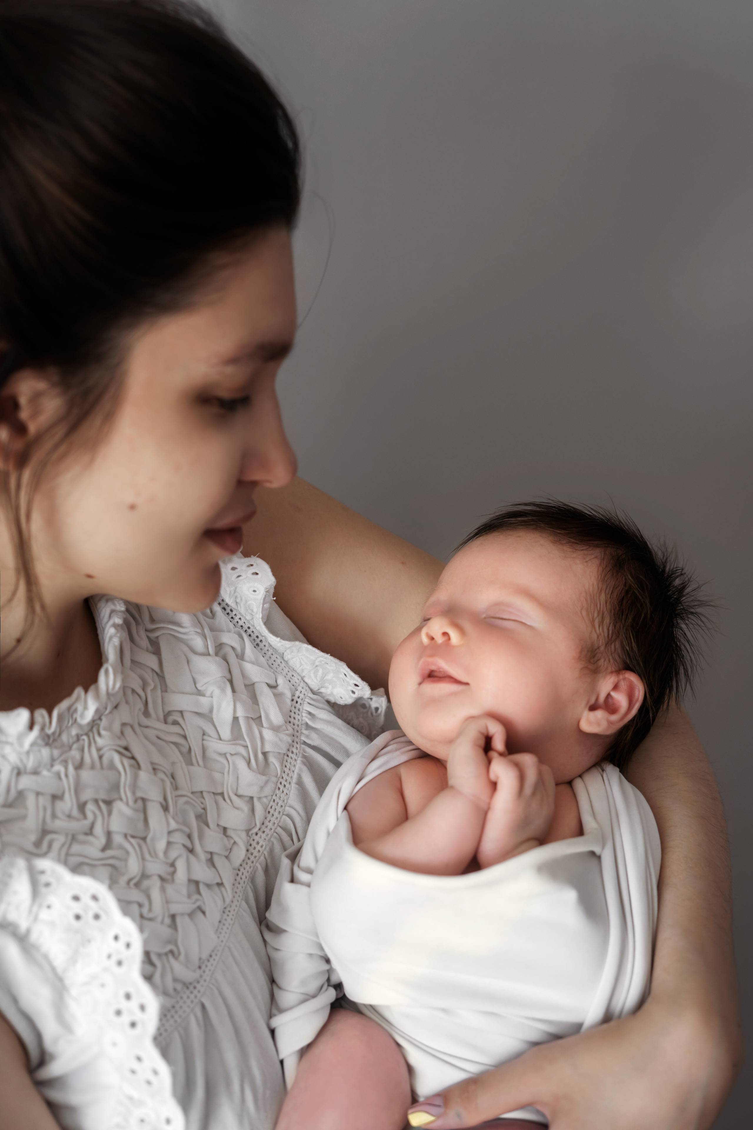 Адель. Съемка новорожденных Тобольск. Мила Посвит Фотограф новорожденных в Тобольске
