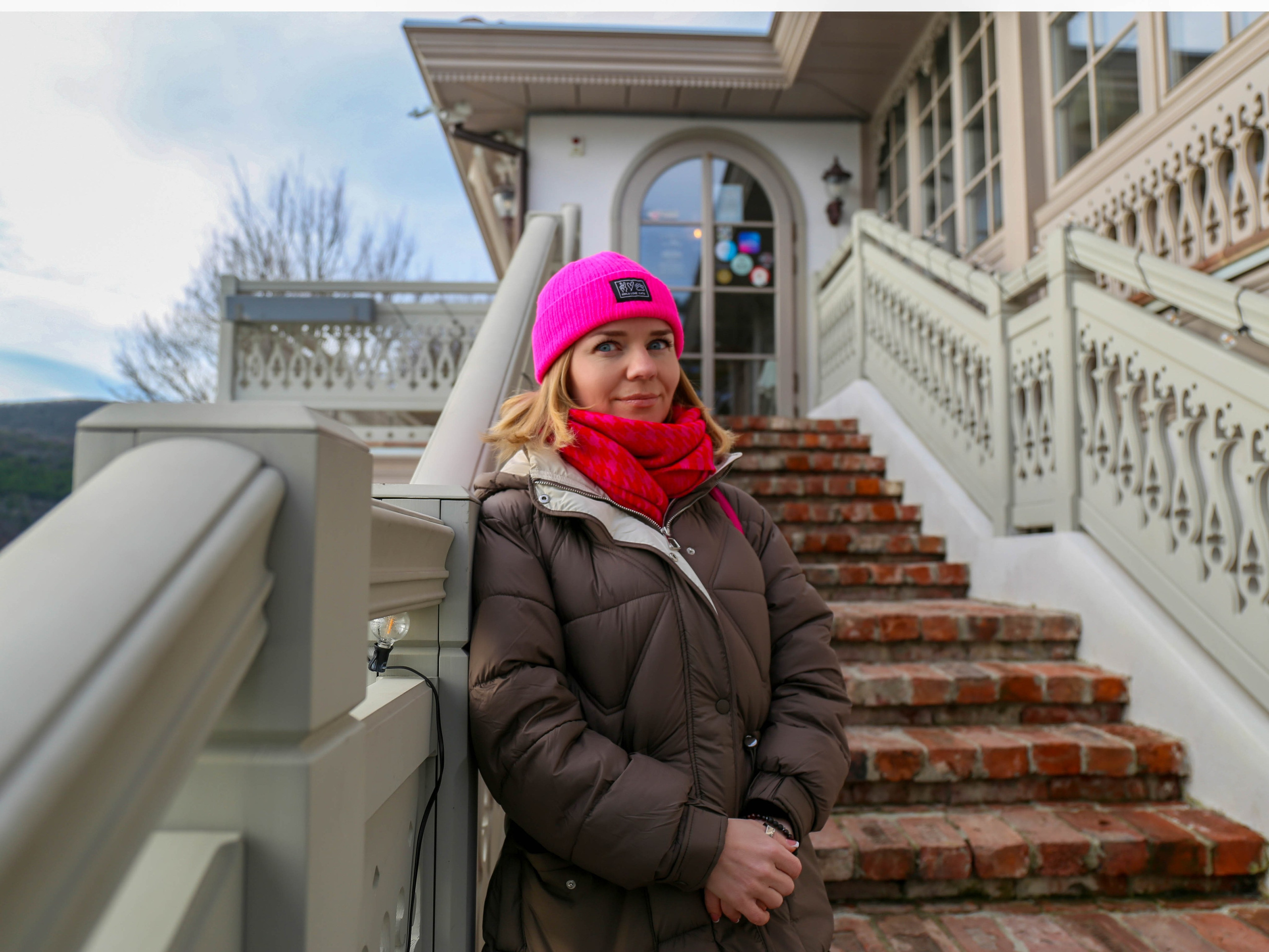 Зимняя фотосессия в Абрау-Дюрсо. Семейный и детский фотограф Екатерина Черняева. Снимаю портреты, love story, фотопрогулки, работаю на улице, в кафе, студии, дома у клиента