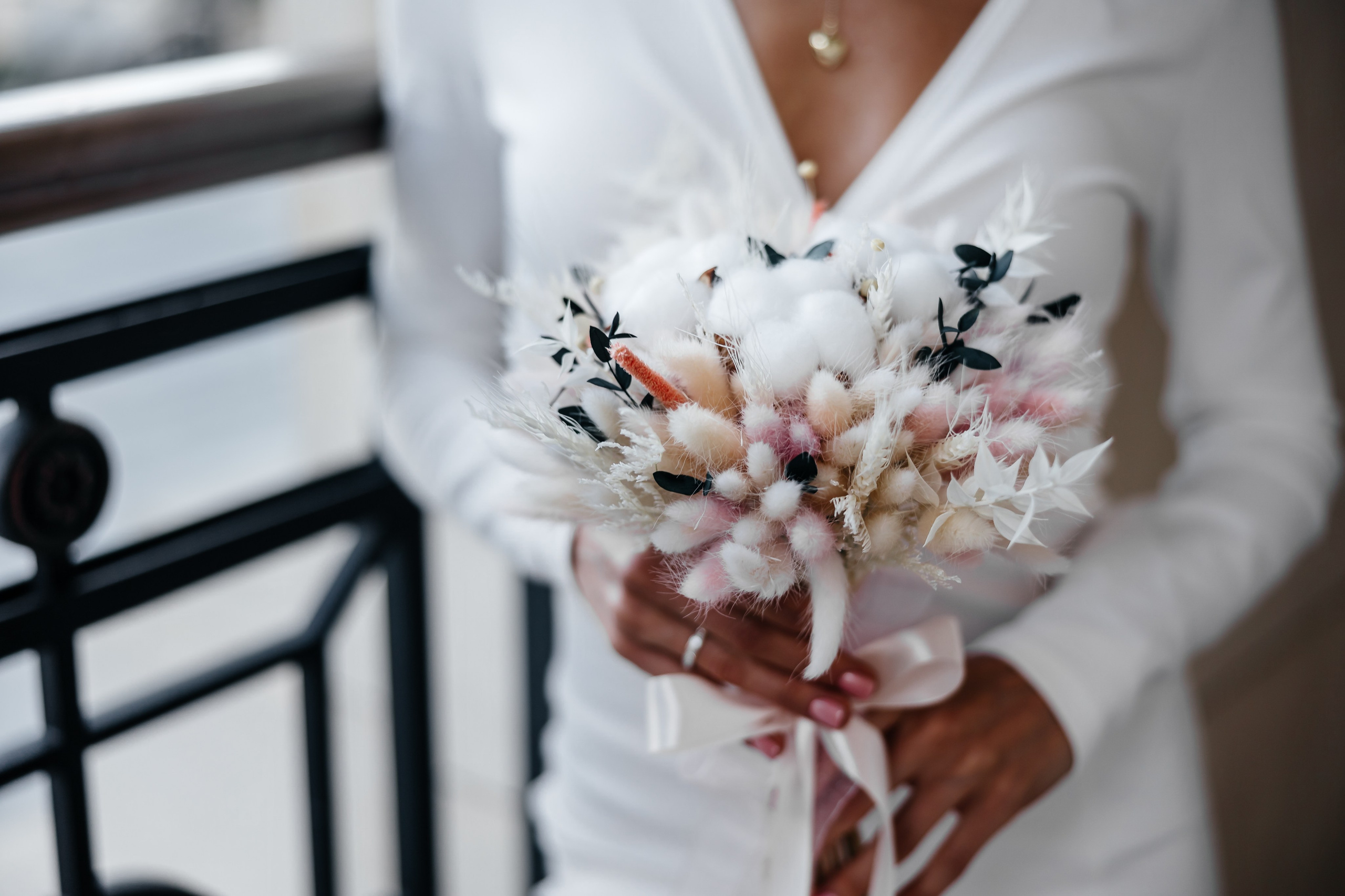 Анонс свадебной прогулки для Юлии и Артема. Свадебный фотограф в Крыму и Севастополе Ольга Баскакова