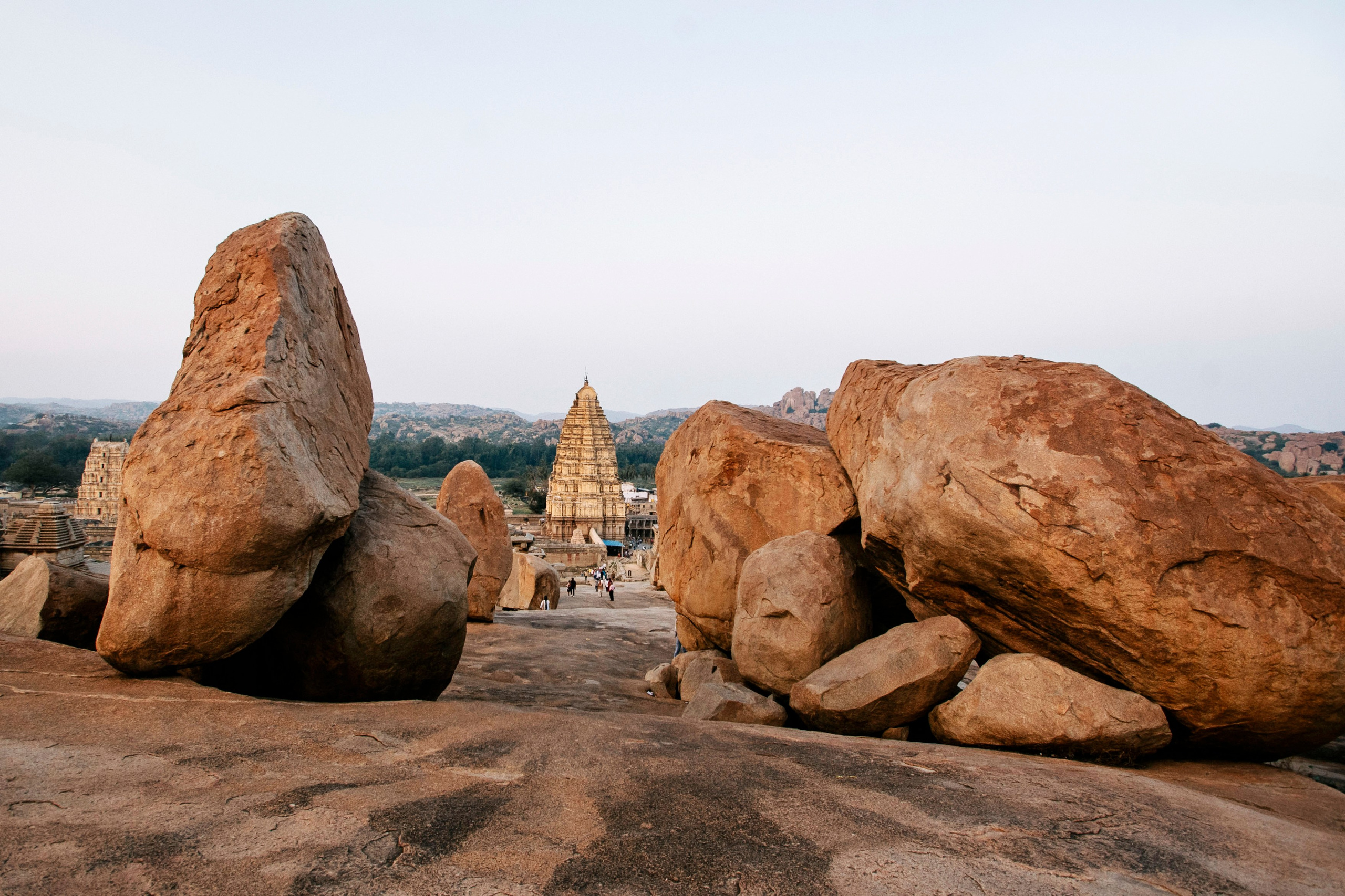 Hampi street. Iraogo