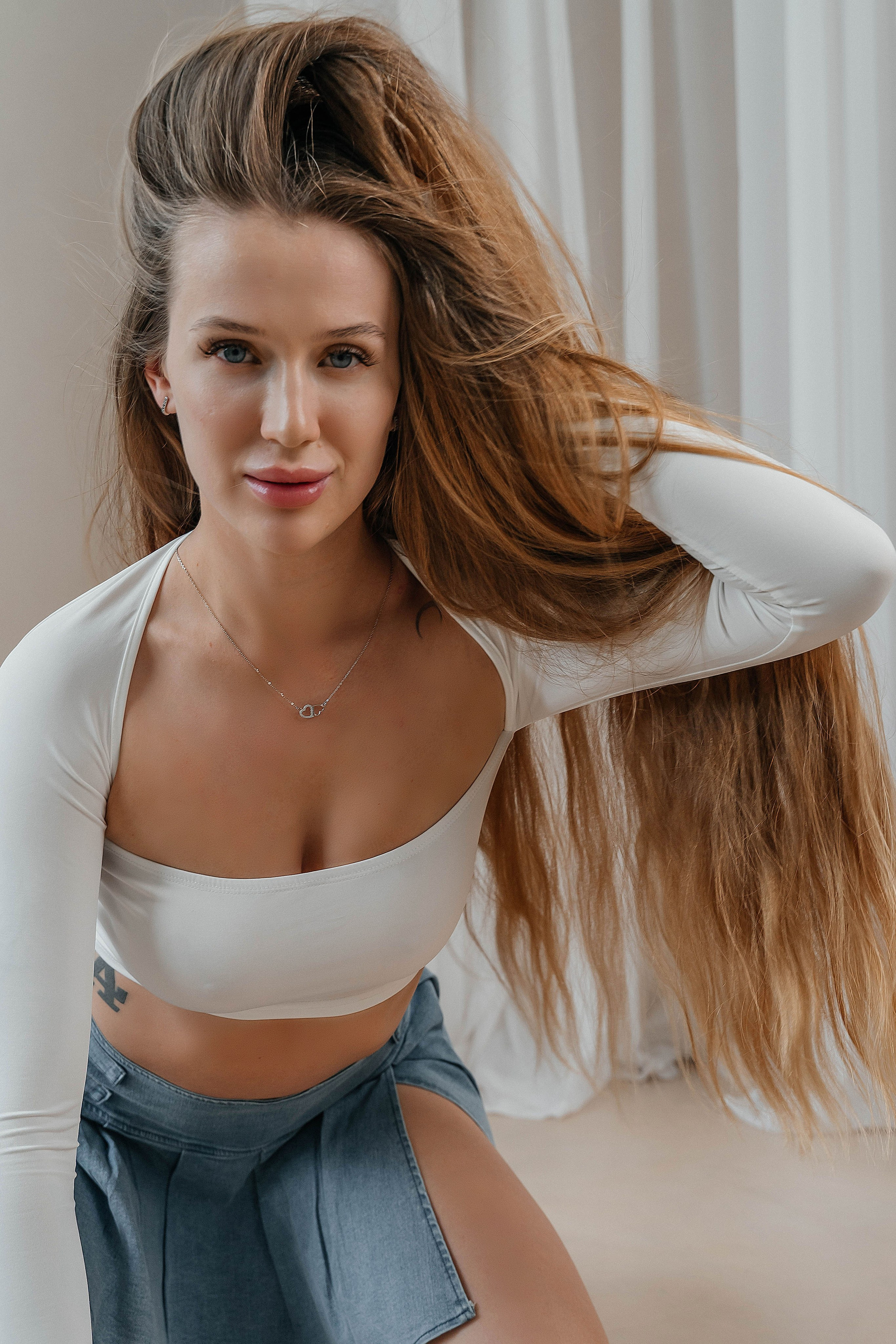 Съемки в интерьере студий. Виктория Алпеева — фотограф по любви