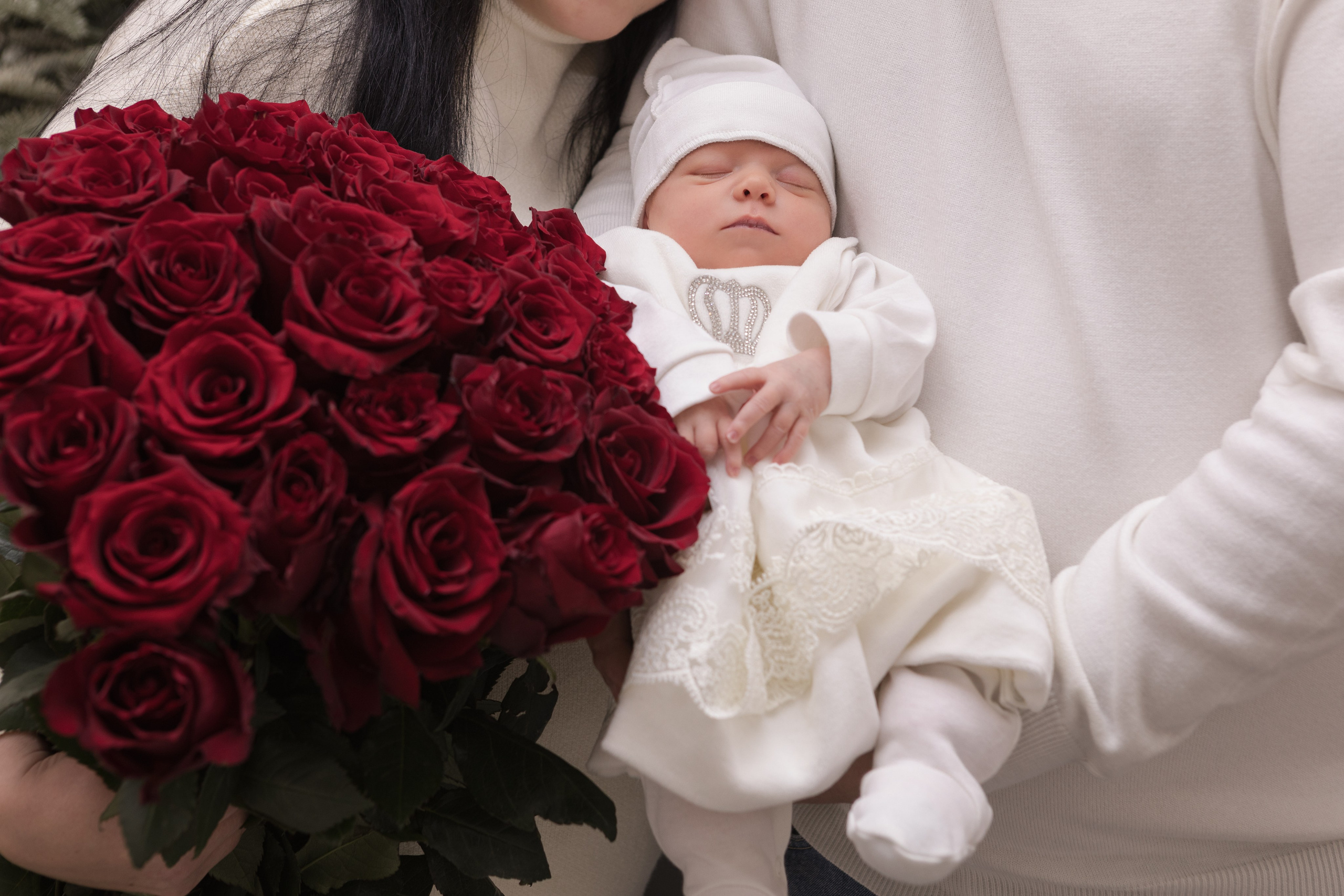 Долгожданная выписка. Фотослужба «Малютка» в Наро-Фоминском перинатальном центре — сохраняем главные мгновения семьи и создаём премиальные фотокниги