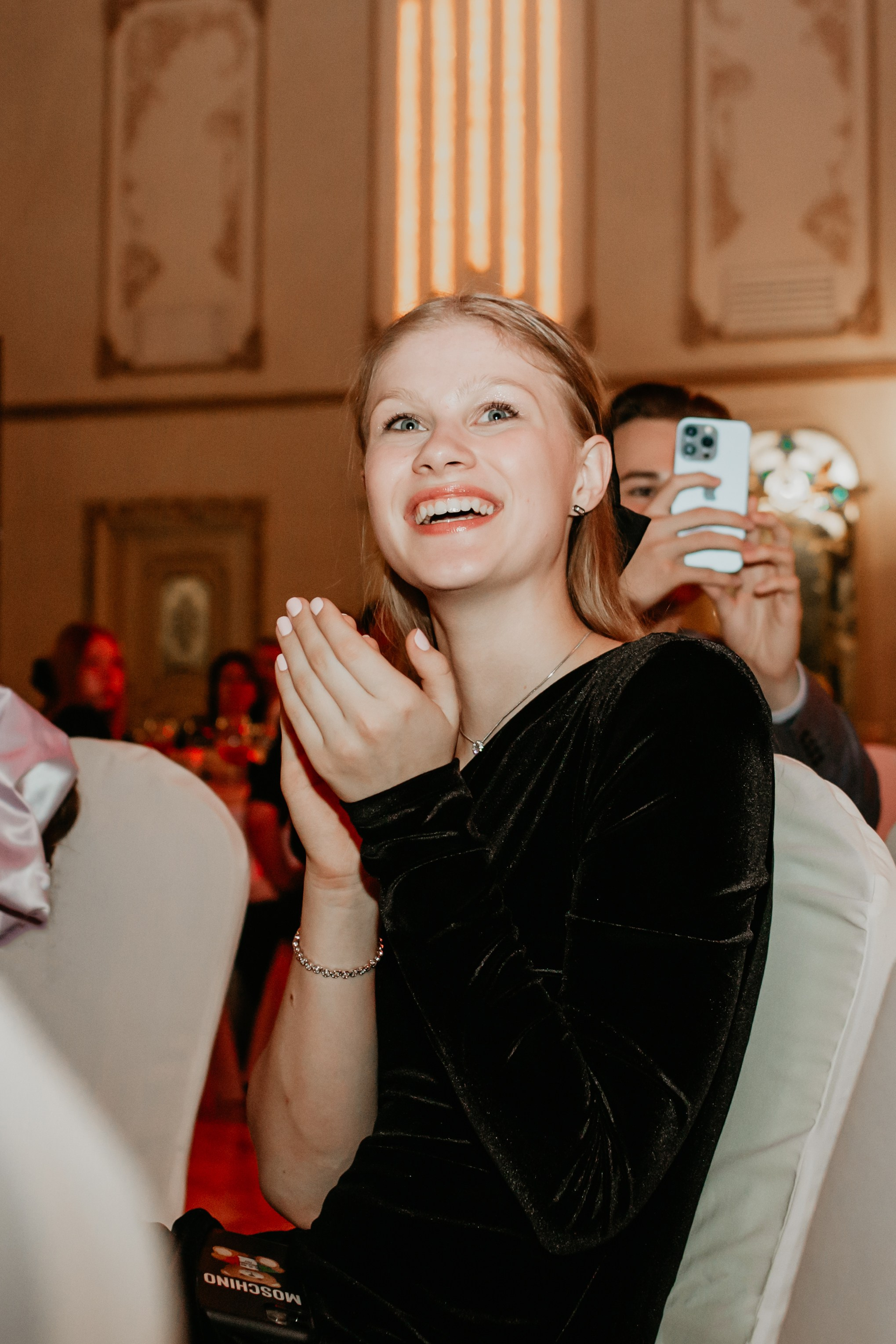 Выпускной. 11 лицей. Фотограф в Челябинске Ополихина Анна