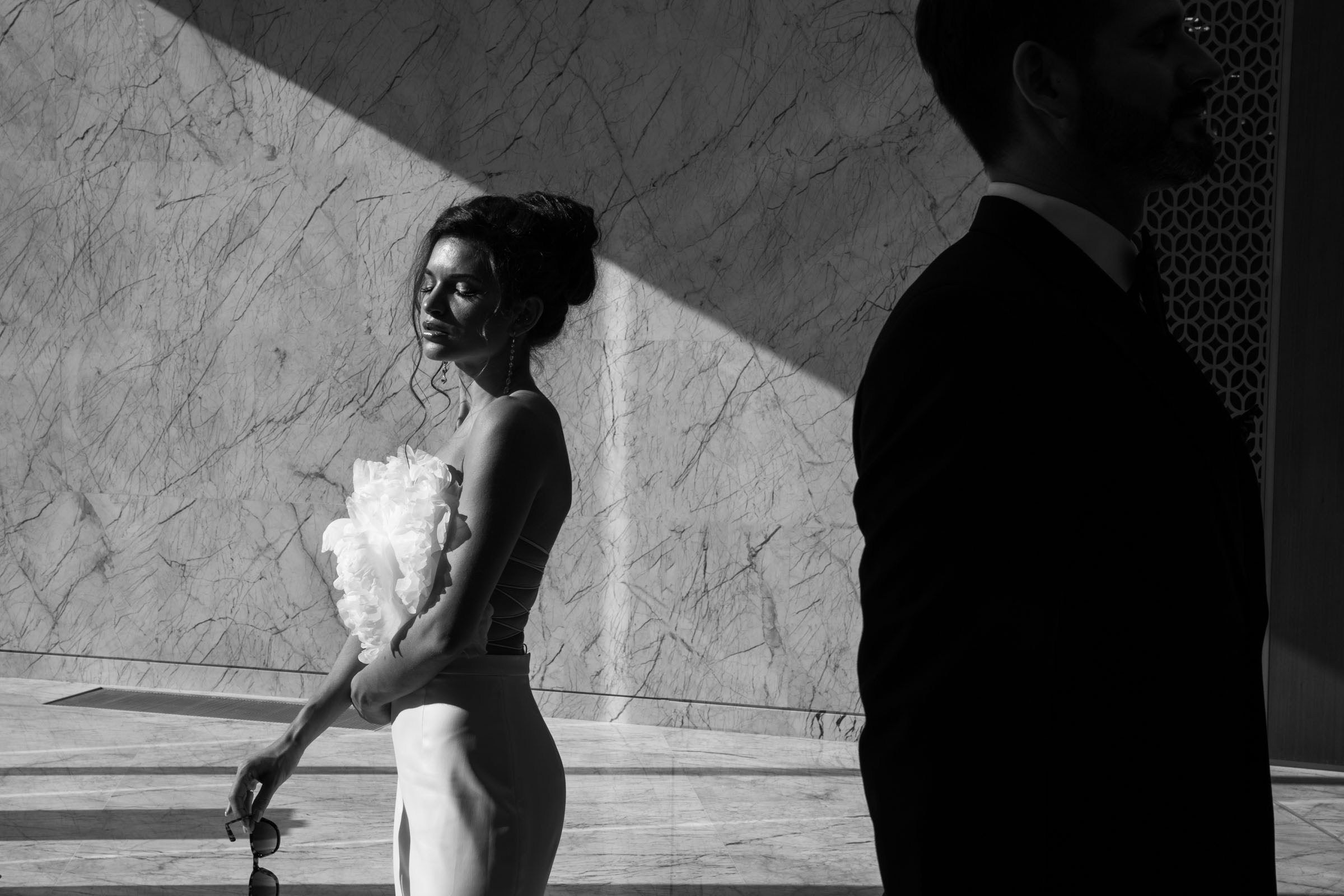 Свадебная фотосессия в отеле Soluxe. Свадебный фотограф в Москве Элина Ларченкова. Фото, которые цепляют