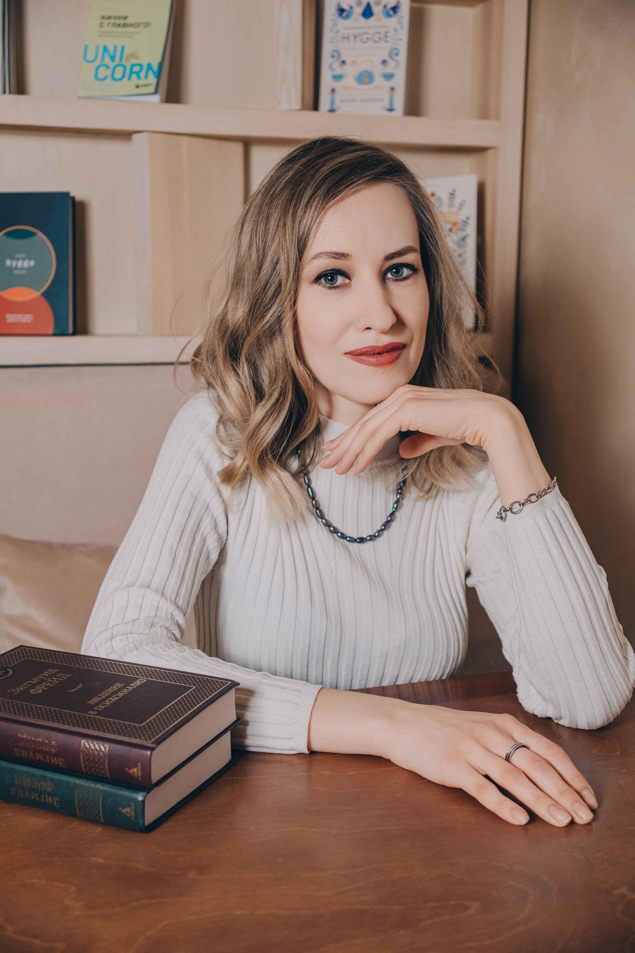 Контент съёмка для психолога. Фотограф в Иркутске Анна Мирошникова