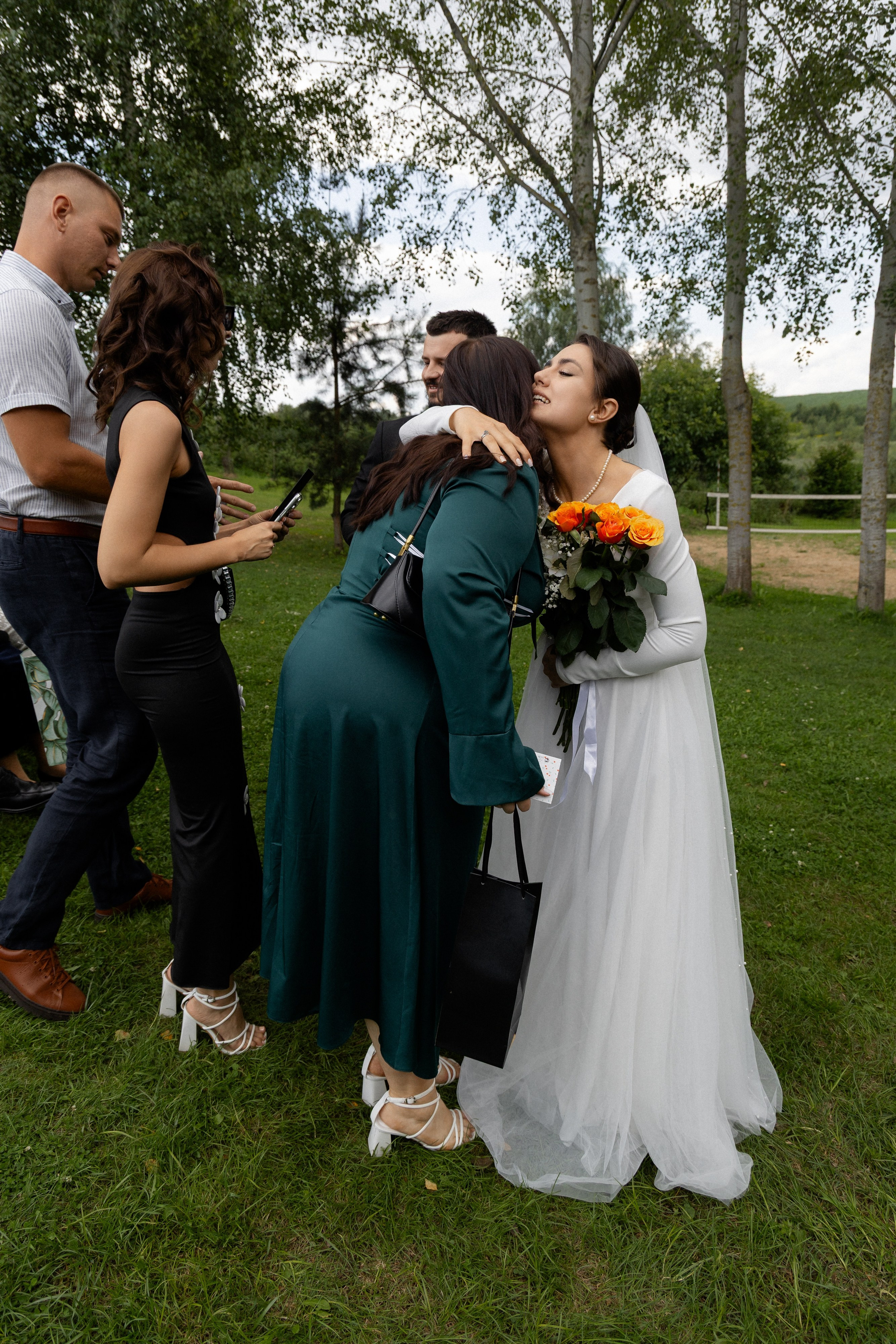 Свадебная фотосессия в агроусадьбе Лабодянка в Минске. Свадебный фотограф в Минске/Беларуси Сергей Спиридонов