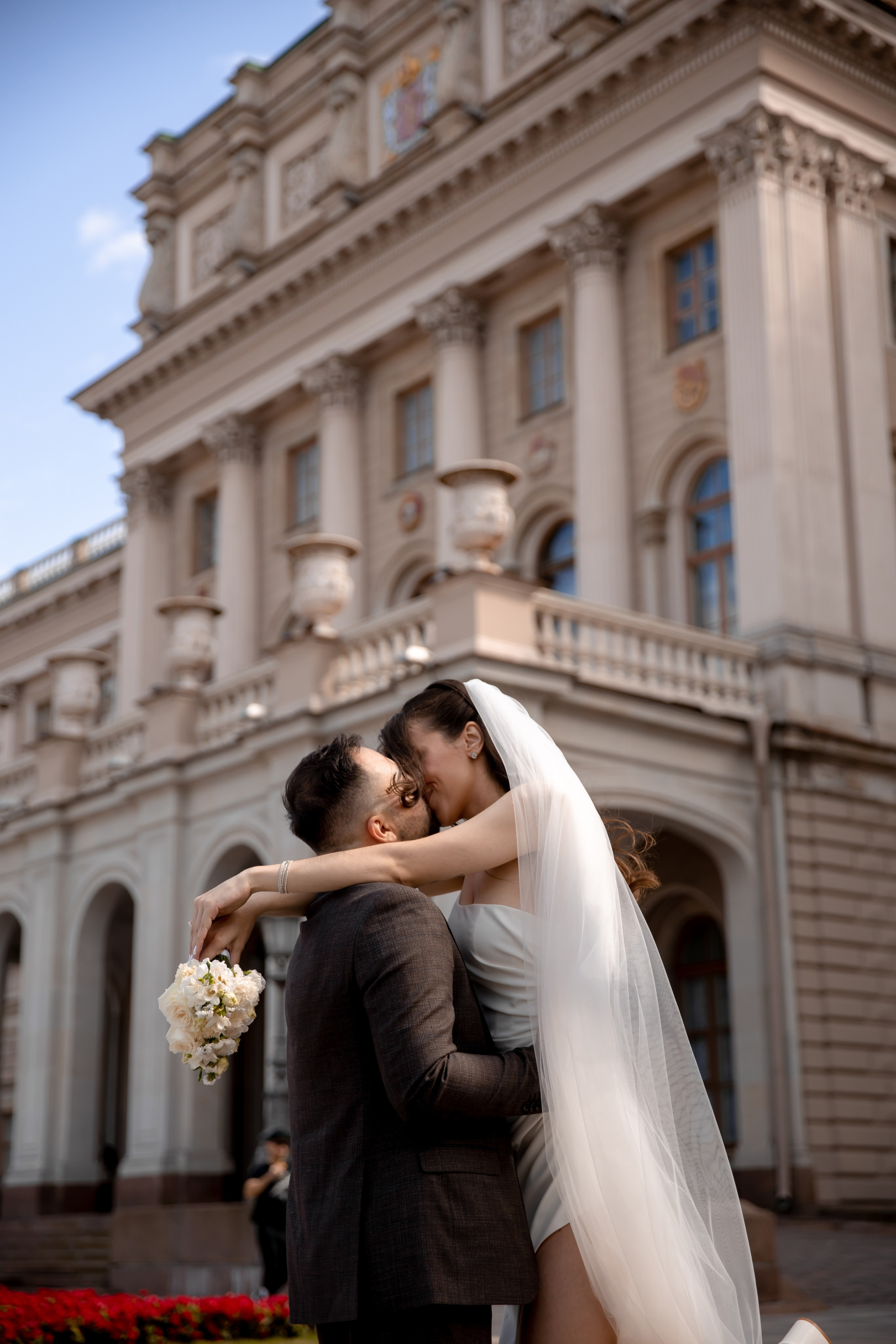 Анна и Александр / Прогулка + ЗАГС. Свадебный и семейный фотограф в Москве Диана Левченко
