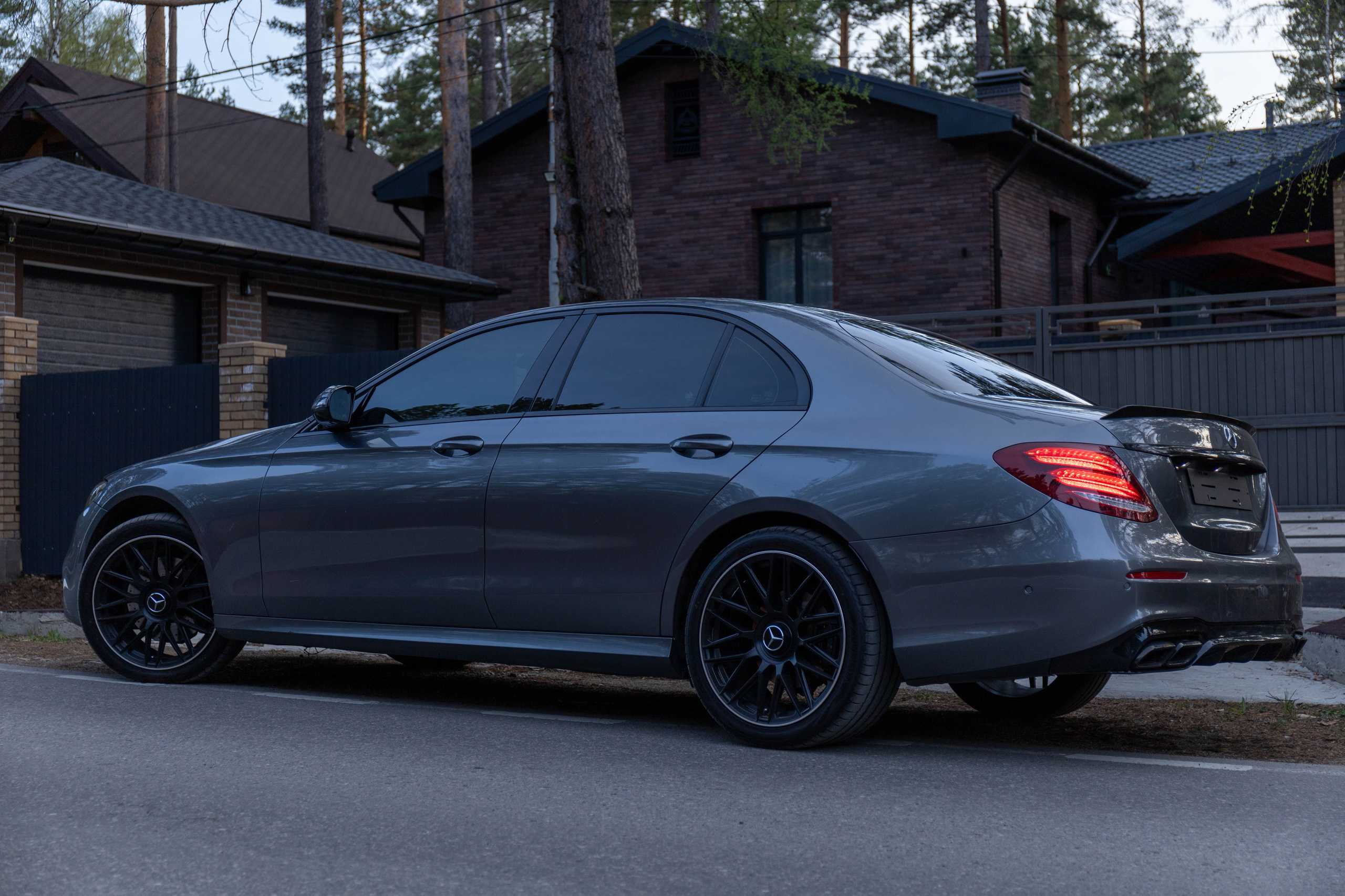 MERSEDES BENS E200 AMG PACET. Репортажный фотограф в Иркутске — Ярослав Ковалёв