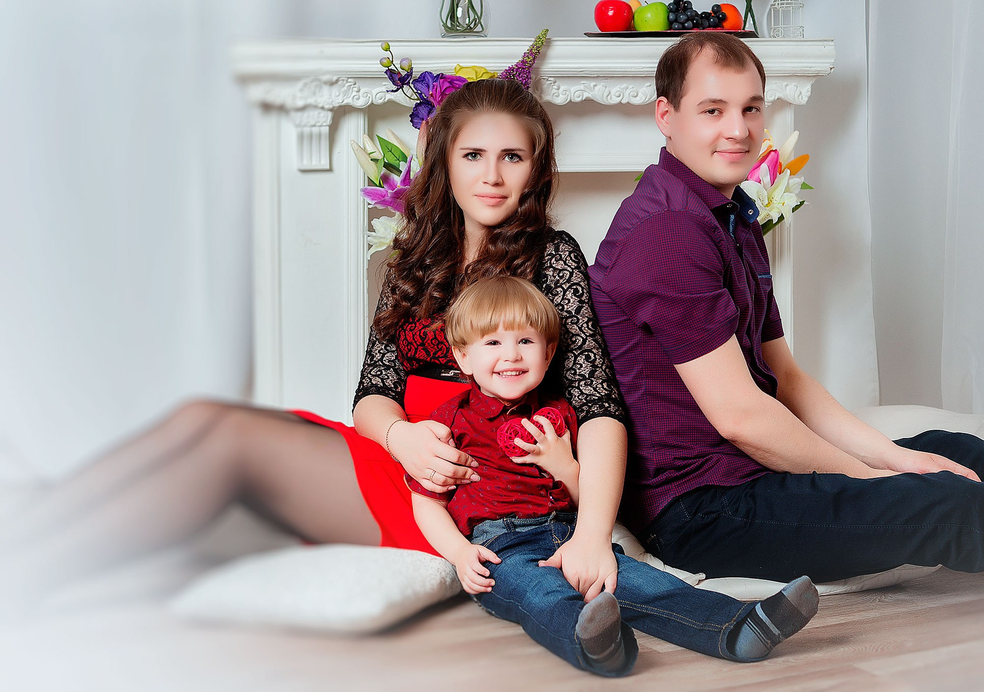 Семейная съёмка в студии. Семейный фотограф г. Новокузнецк Юлия Машникова