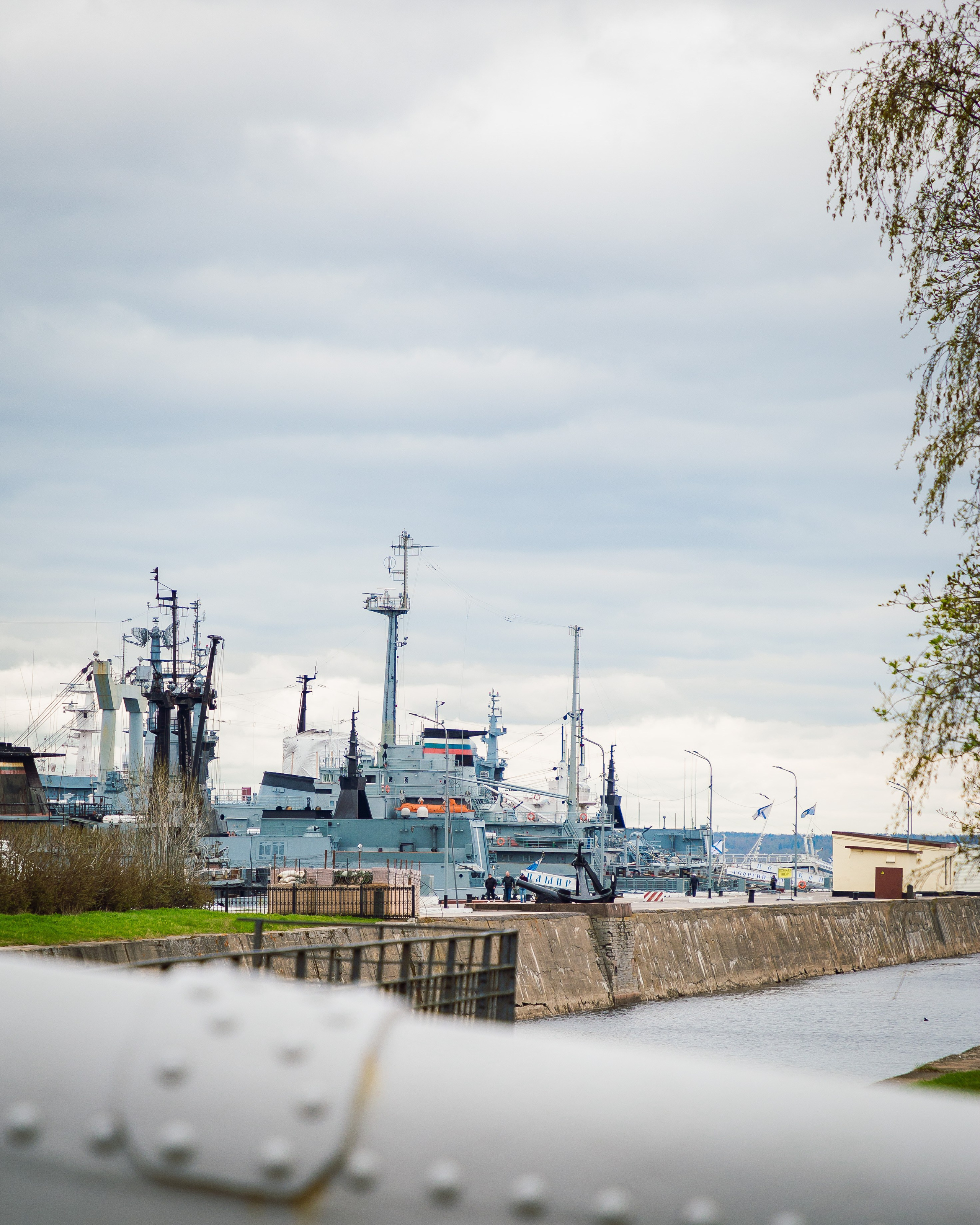 Экскурсия по Санкт-Петербургу с детским театром на льду «АЛЕКО » 11.05.2024. Репортажный фотограф в Москве