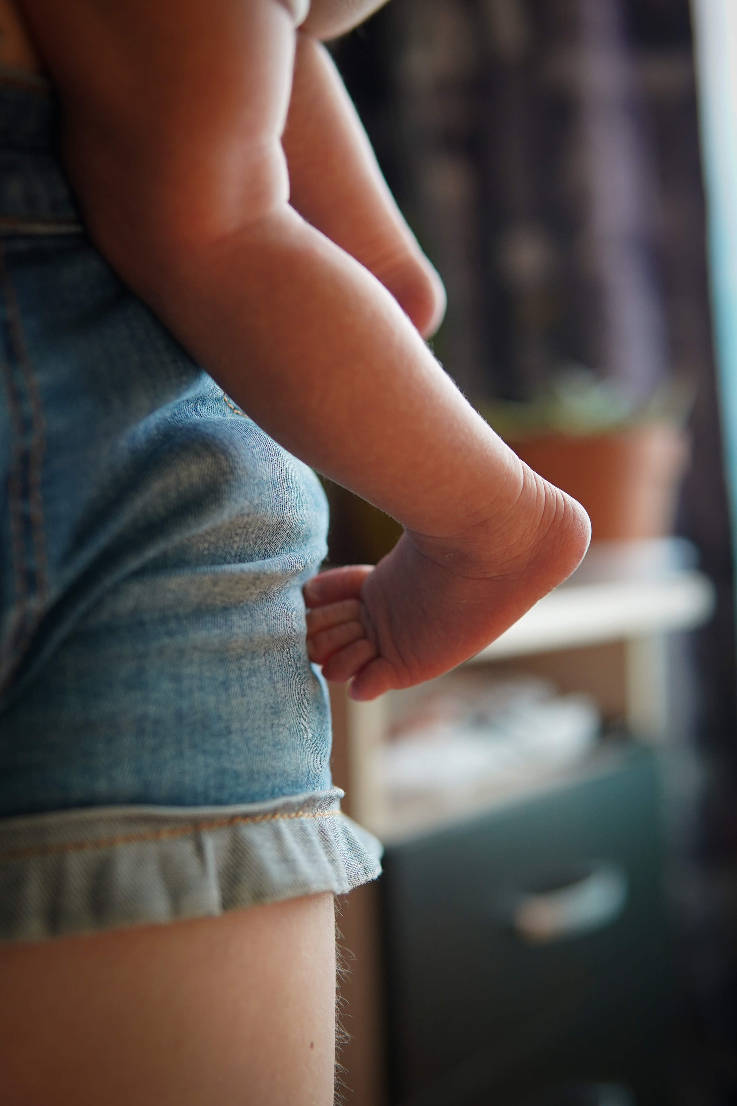 Съемка новорожденного с мамой. Фотограф Наталья Погодина в г. Обнинске