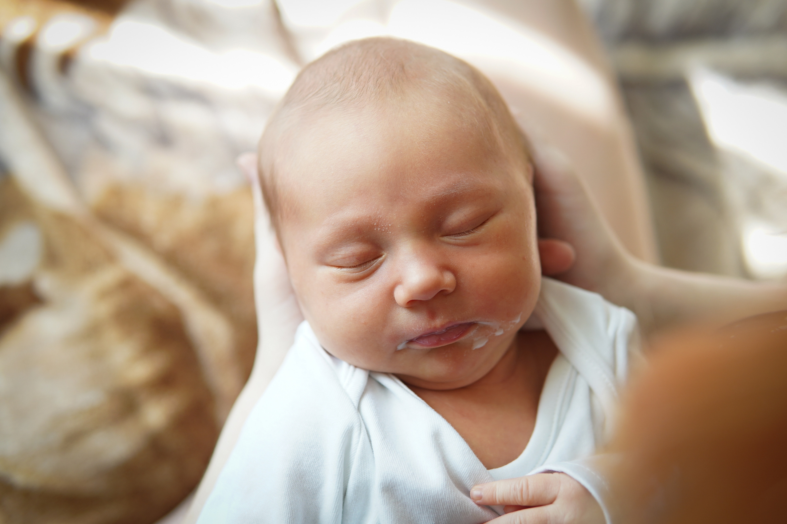Съемка новорожденного с мамой. Фотограф Наталья Погодина в г. Обнинске