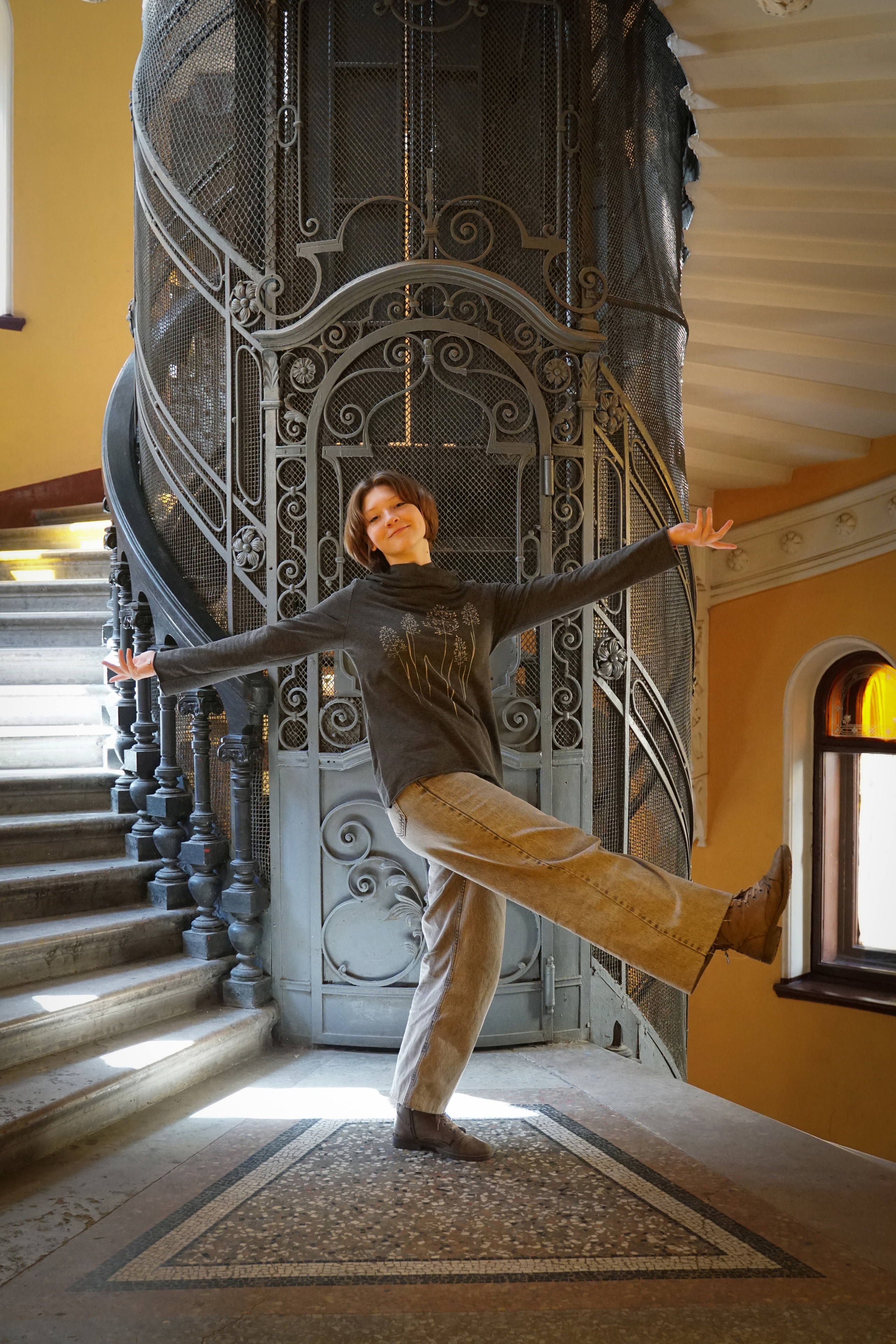 САНКТ-ПЕТЕРБУРГ. Май 2022. Фотограф Наталья Погодина в г. Обнинске