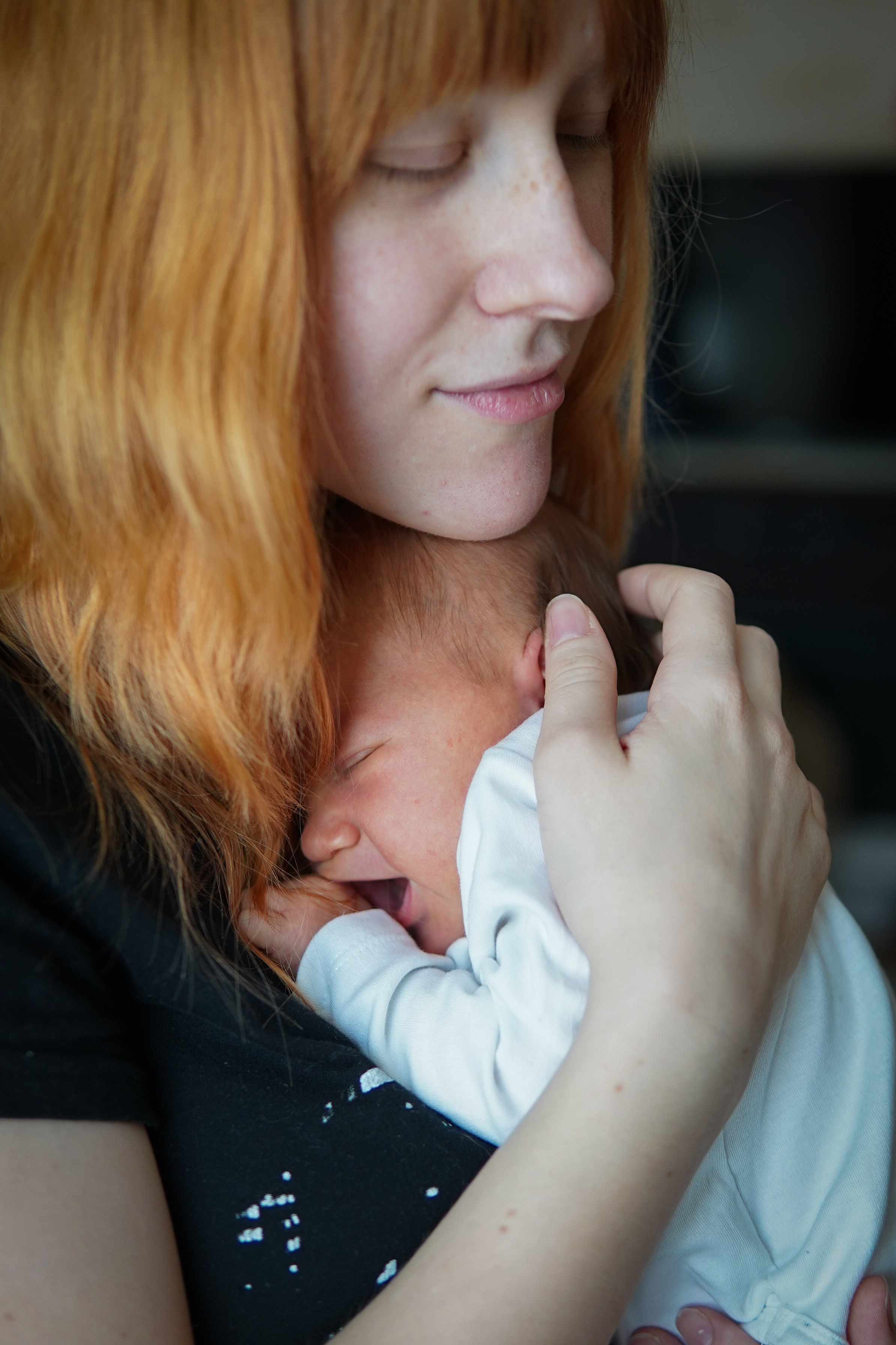 Съемка новорожденного с мамой. Фотограф Наталья Погодина в г. Обнинске