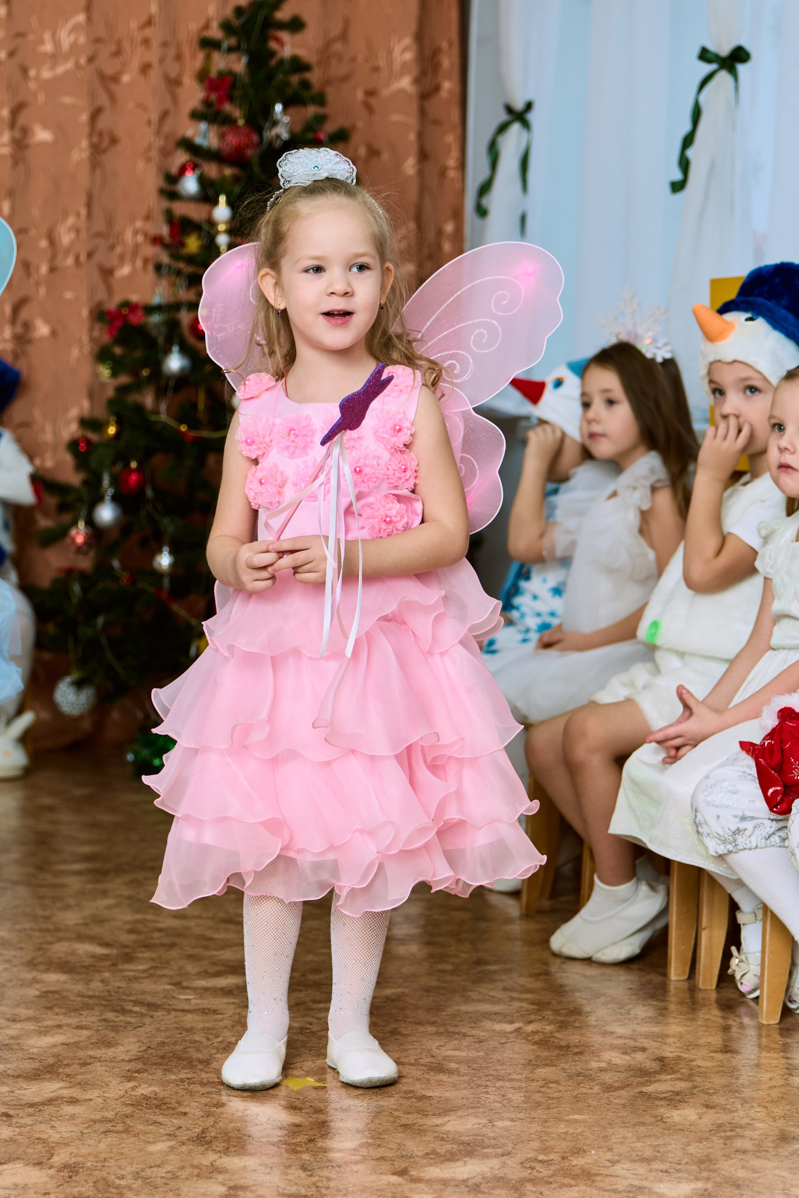 Утренник. Фотограф Олег Сотник