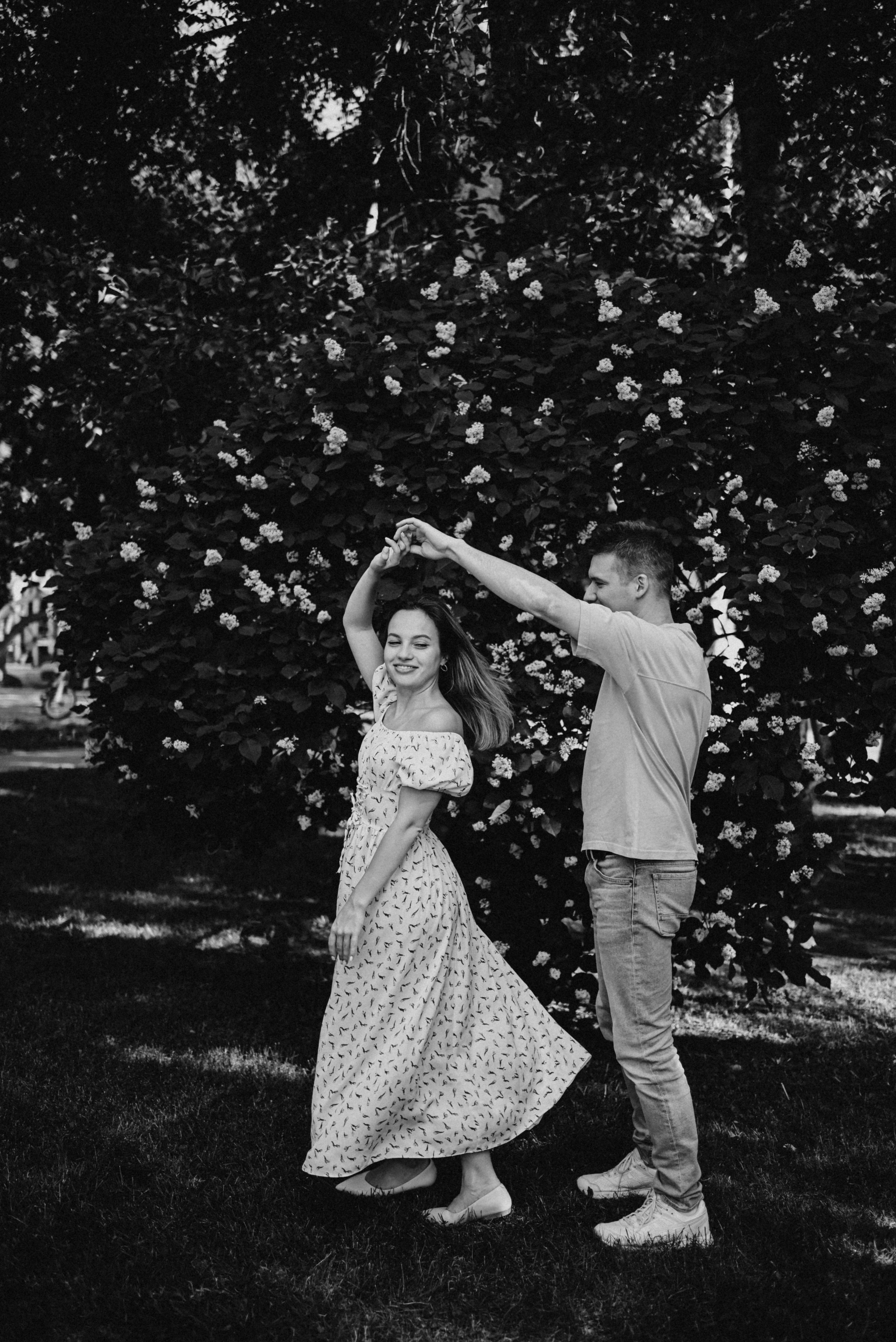 Парная фотосессия в Москве в Екатерининском парке. Индивидуальный, свадебный, и love-story фотограф в Москве