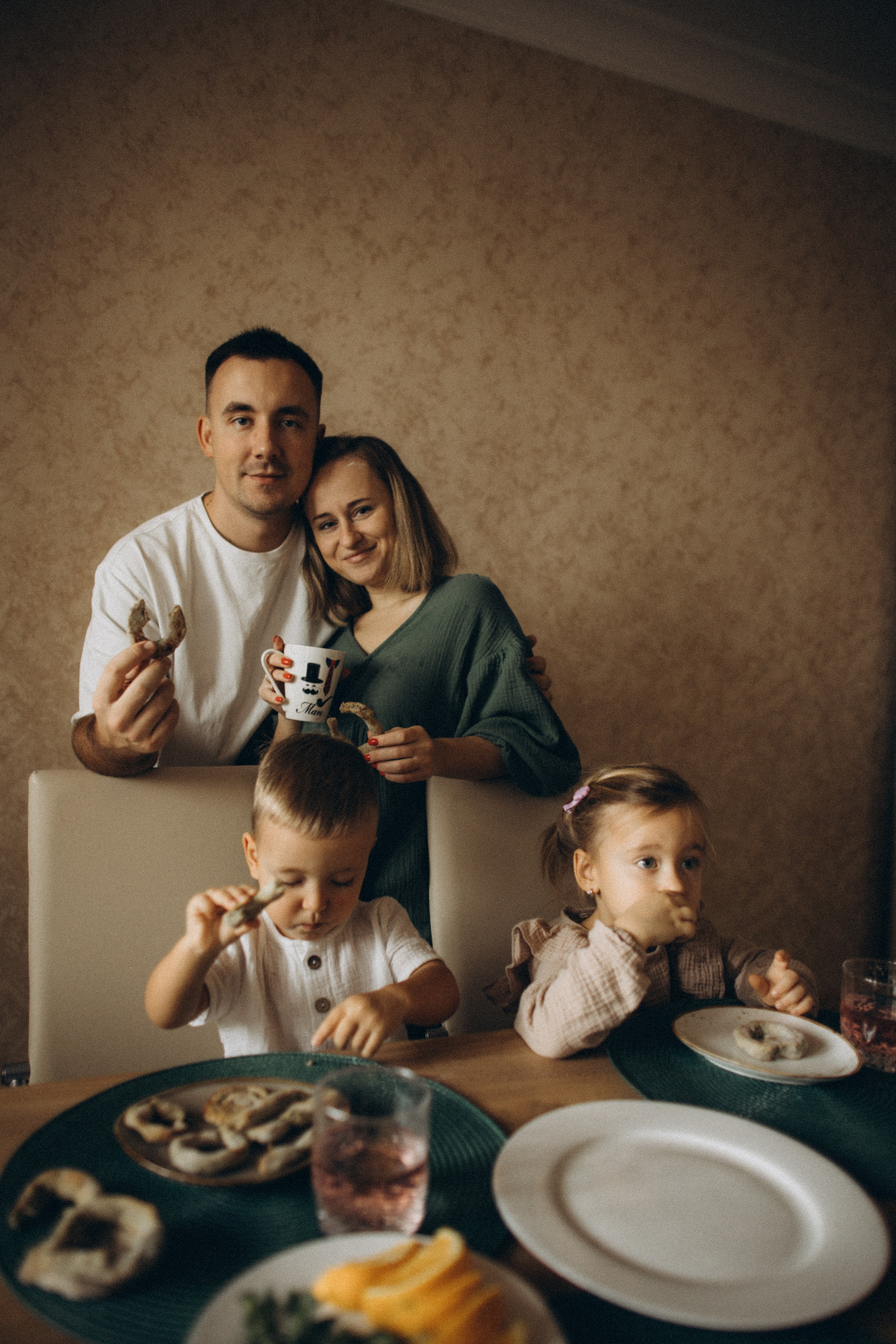 Предвкушение нового года пробуждает в каждом ребенка. Семейный фотограф в Краснодаре Анна Пасик