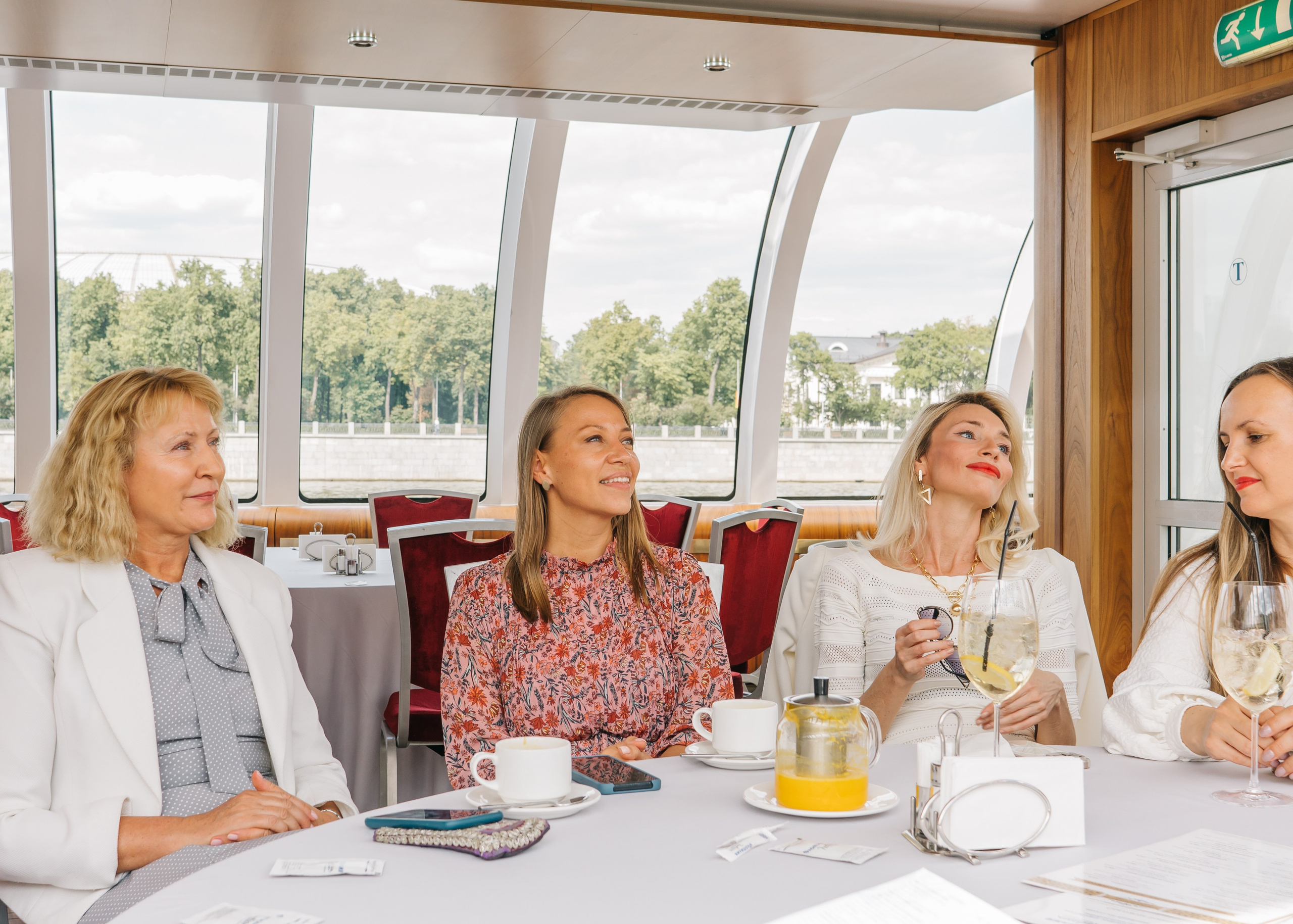 Бизнес-завтраки (организатор Карина Мартиросян). Женский фотограф в Москве Анастасия Сидорова