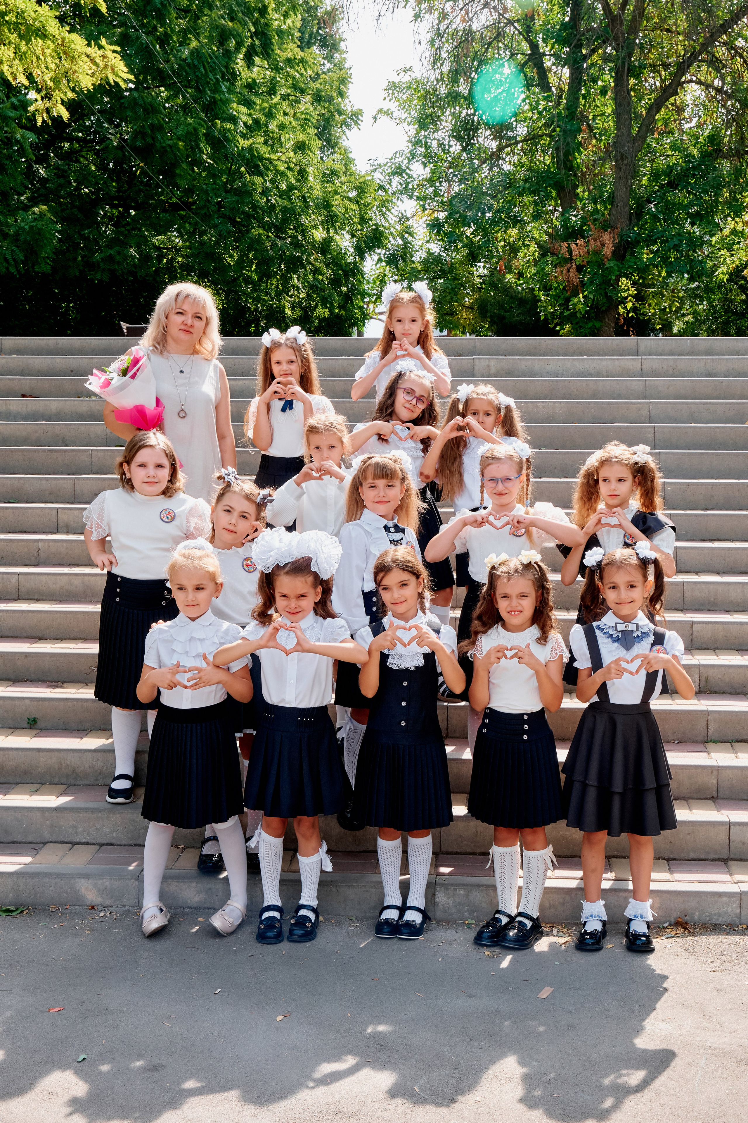 1 класс. 37 школа. Таганрог. Фотограф Таганрог Анна Трайжон