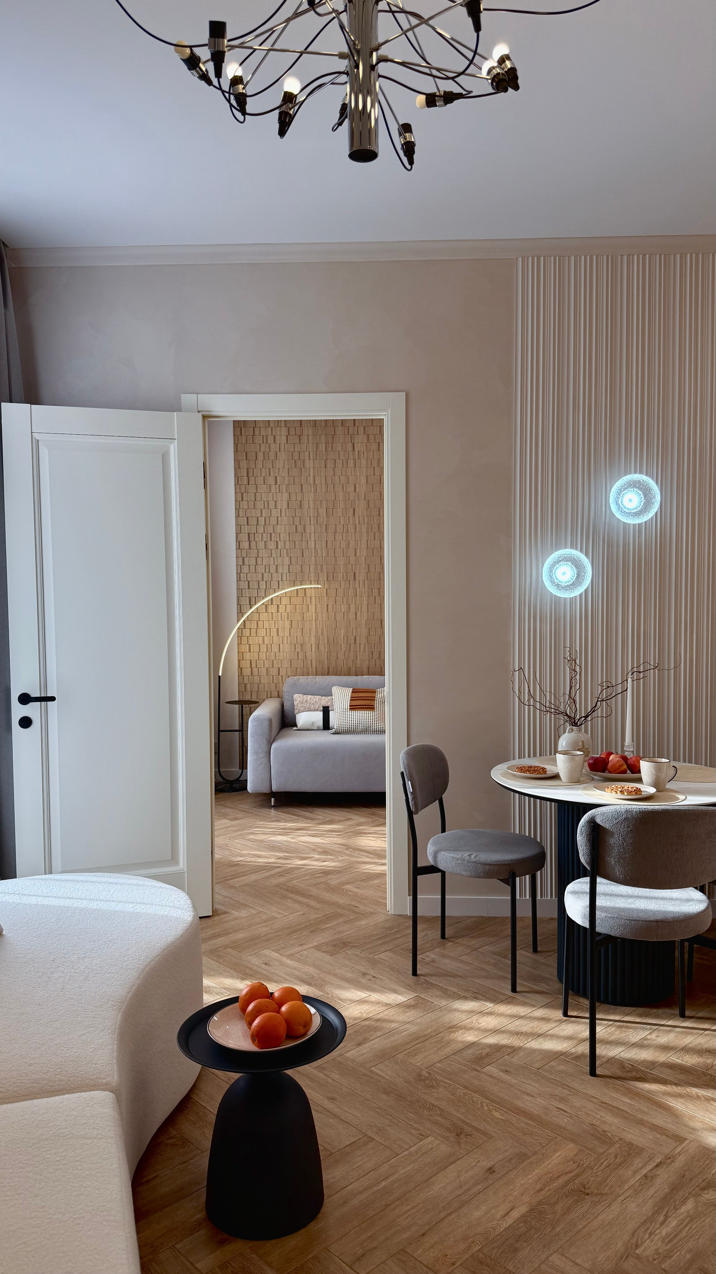 ЖК ID Park Pobedy. Квартира на сачу в долгосрочную аренду уровня комфорт плюс. Дизайн-студия интерьеров Юлии Ивановой