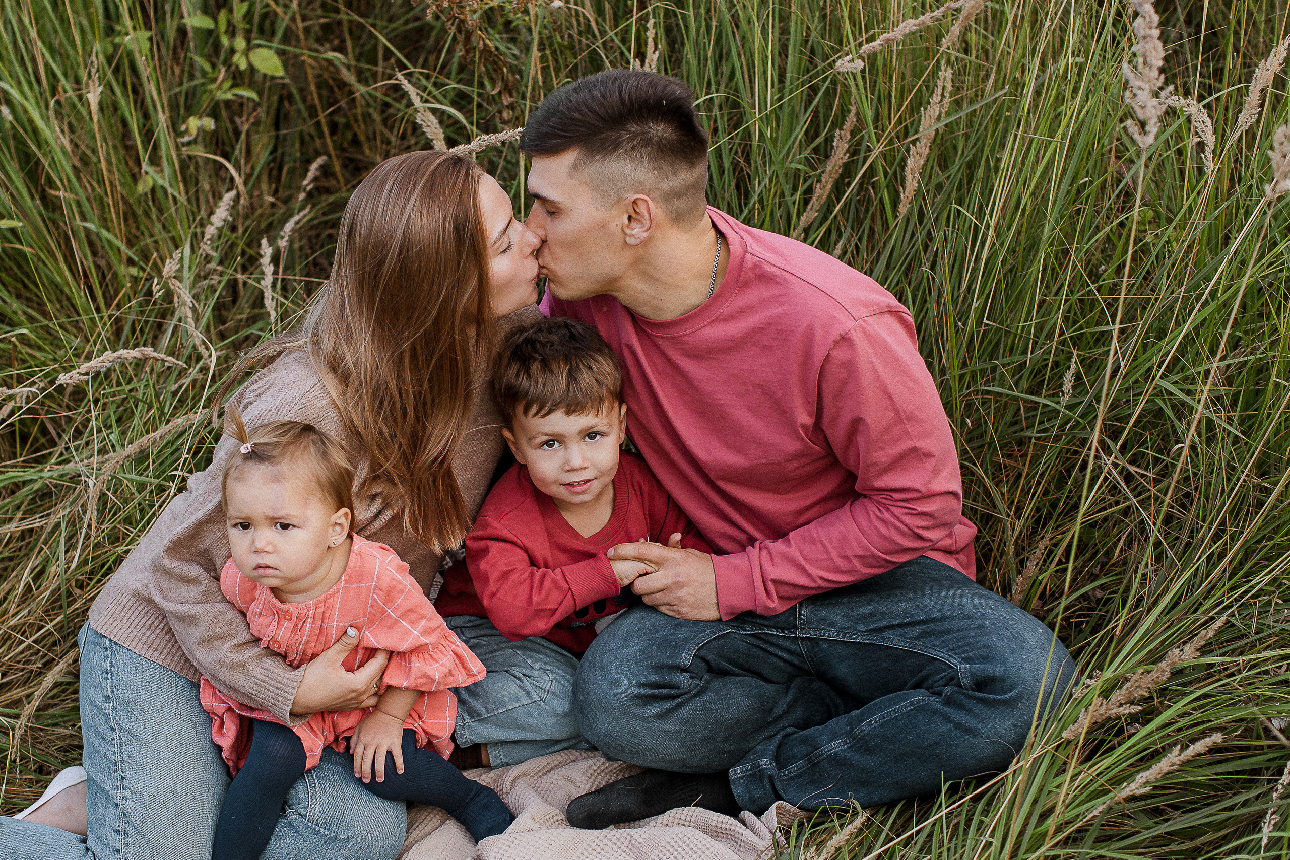 Даша+Женя=Лев и Поля. Your story in photos