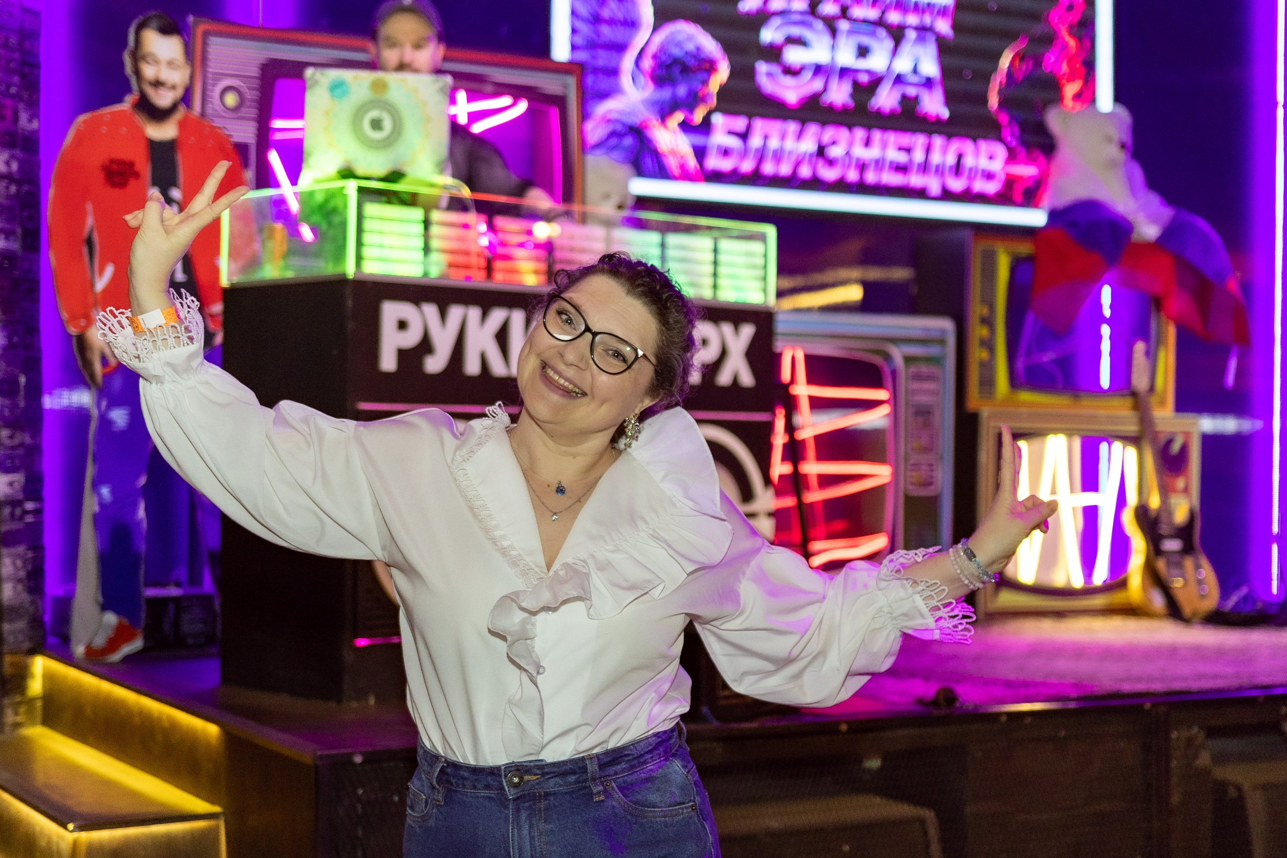 Репортаж с тематической вечеринки «Прайм Эра Близнецов» 20.06.2026. Репортажный фотограф в Москве Екатерина Ремезова