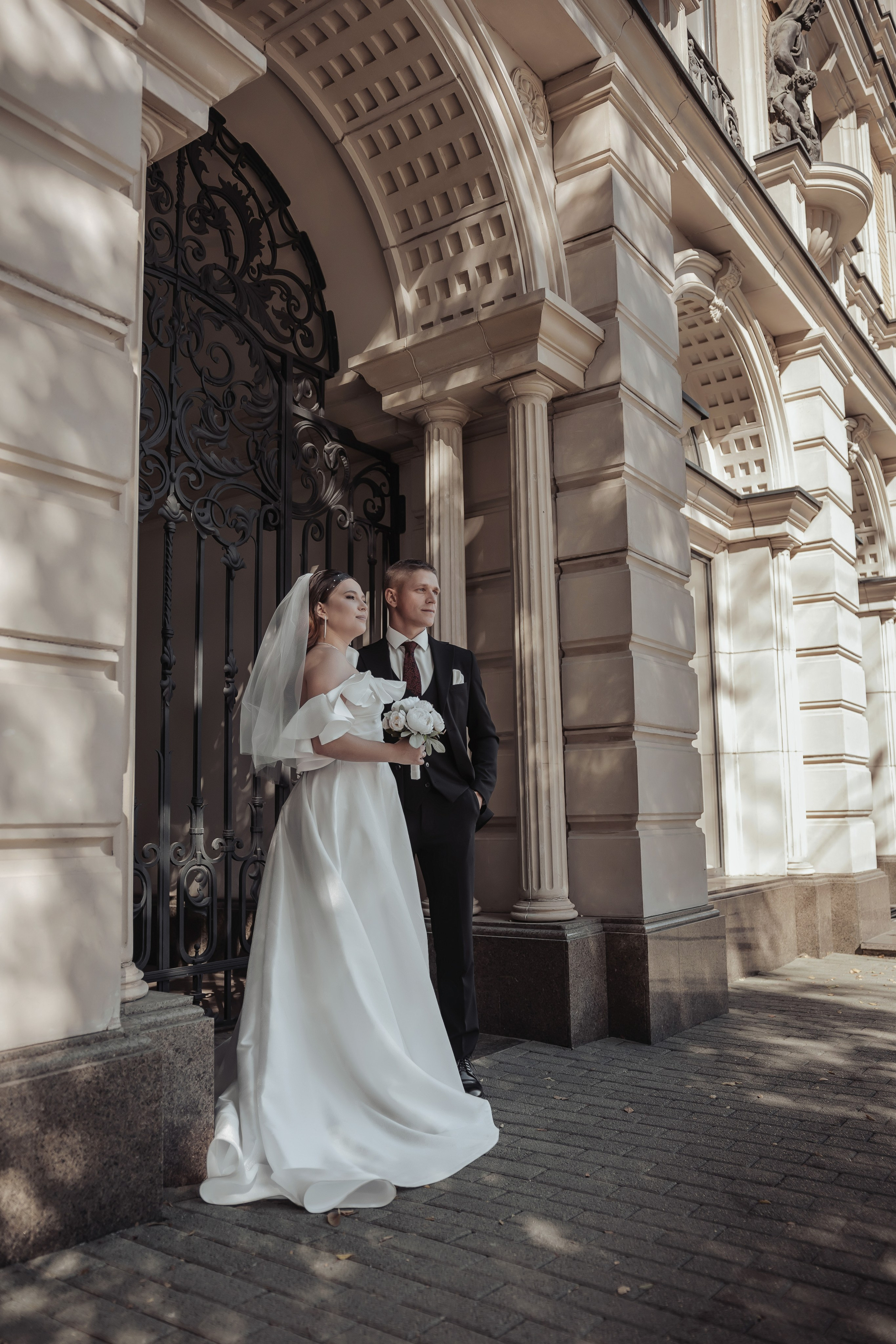 Антон Арина