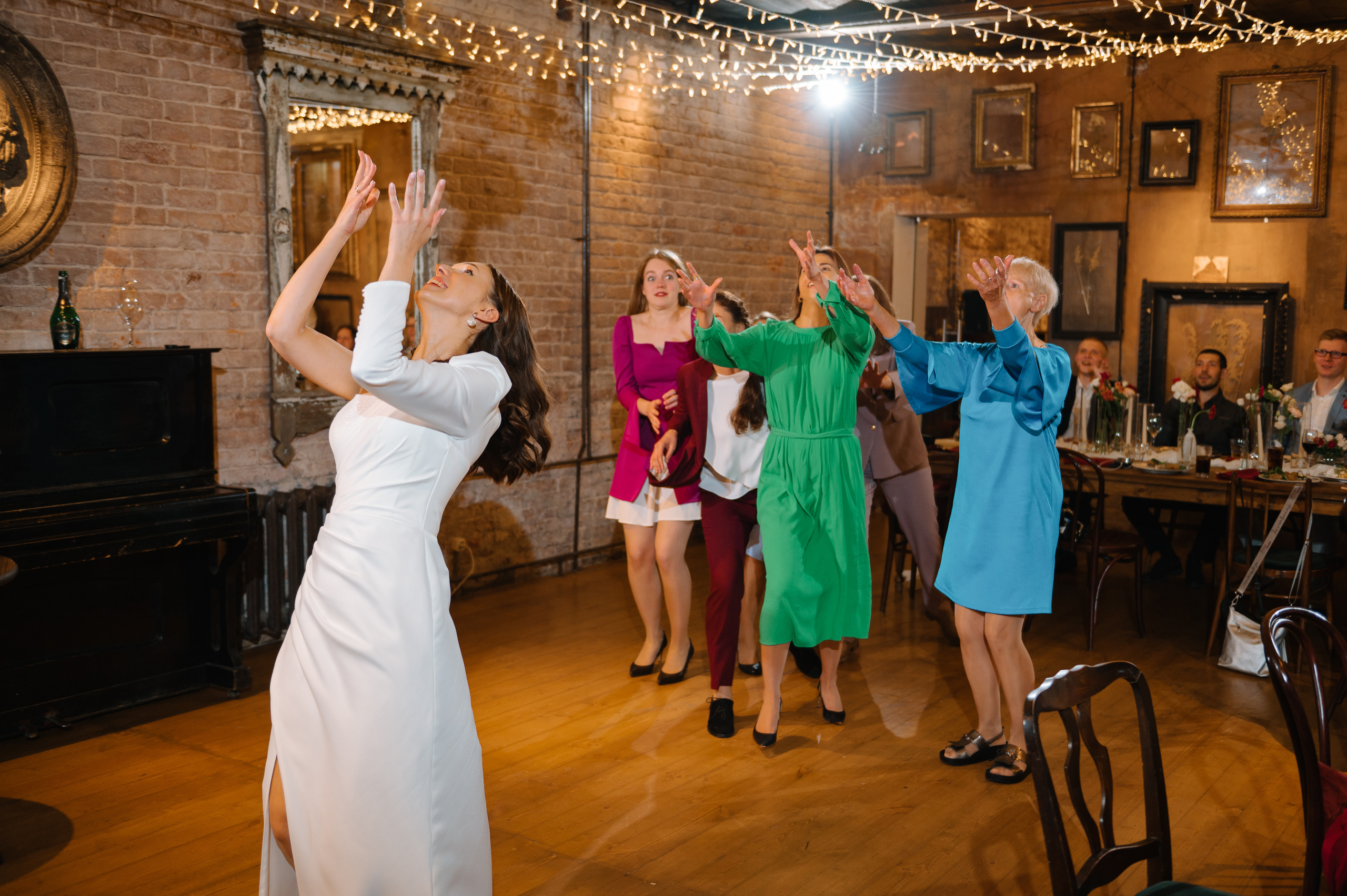 АЛЕКСАНДРА И НИКОЛАЙ