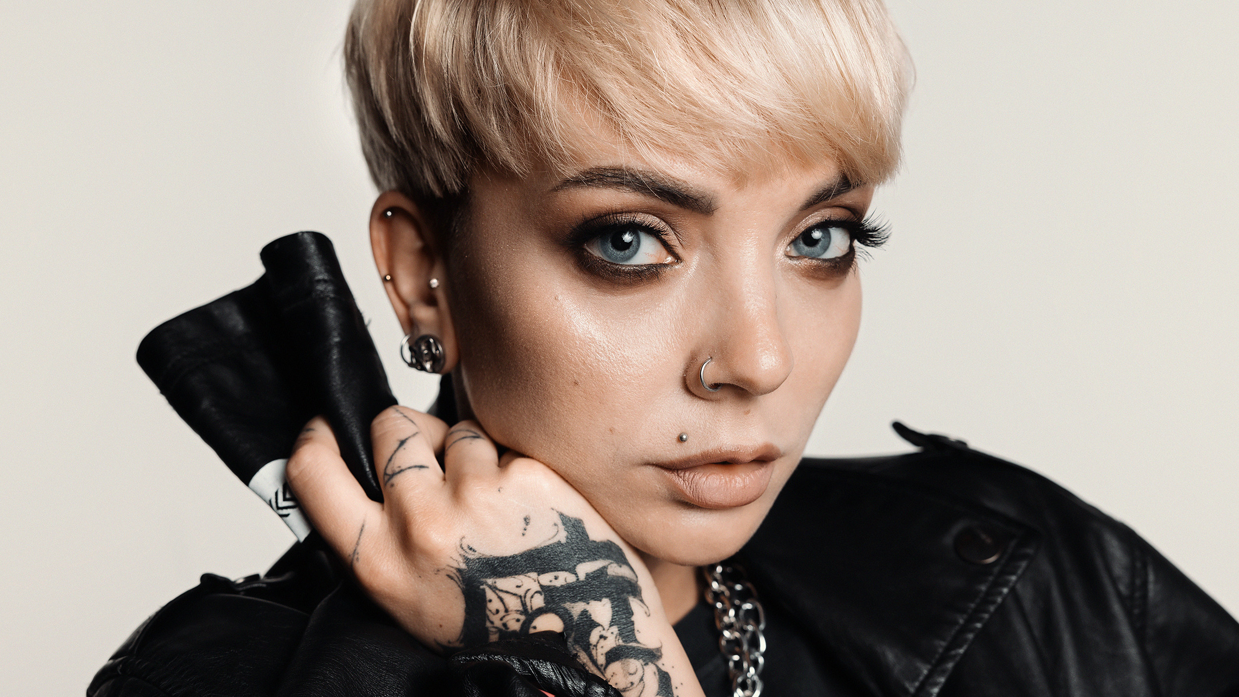 Алина. Главная