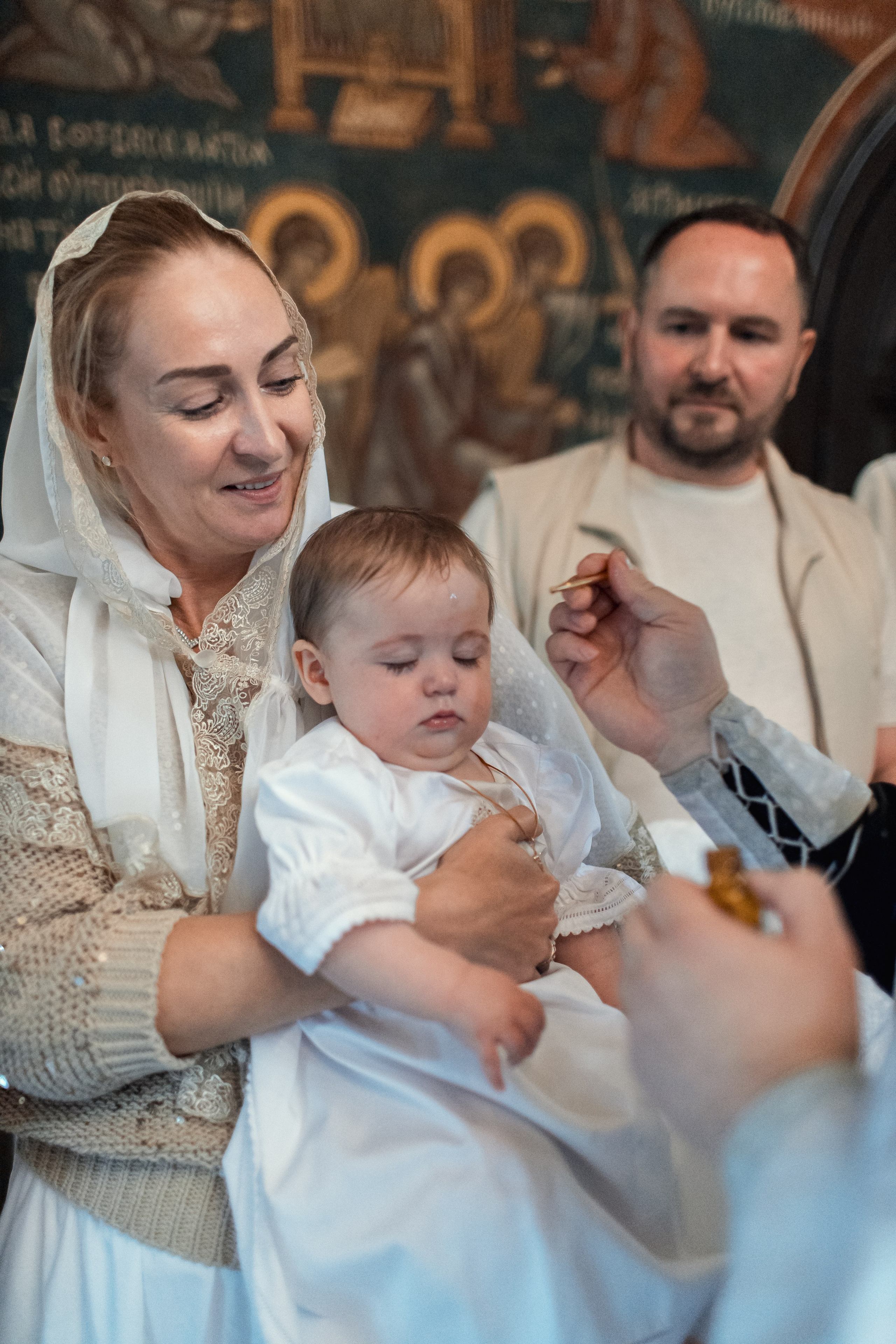 Крещение в Зачатьевском Монастыре. Профессиональный фотограф в Москве и Мо Мария Шантарёва