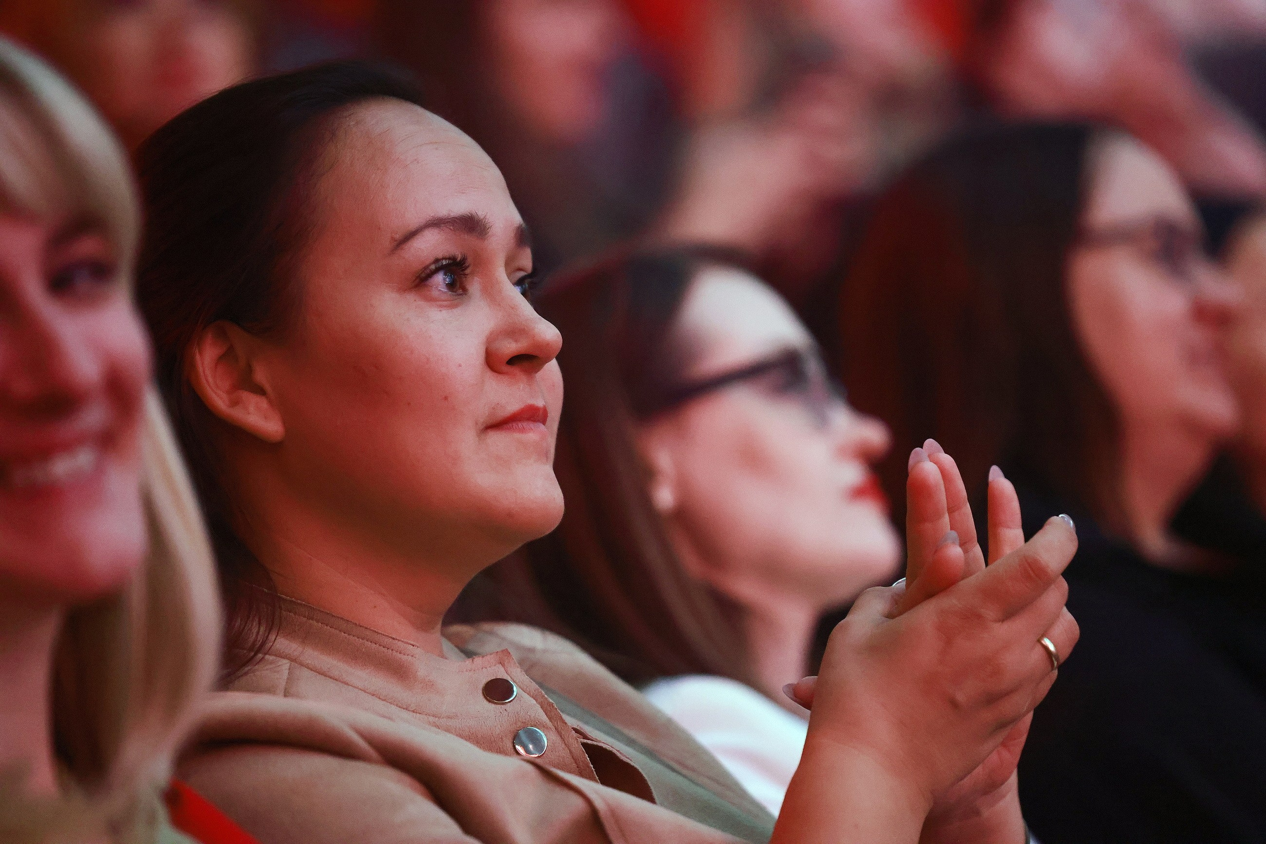 Будущий Я. Проект Марии Галантер. Фотографирую масштабные события, людей и их истории по всему миру. Константин Трубников