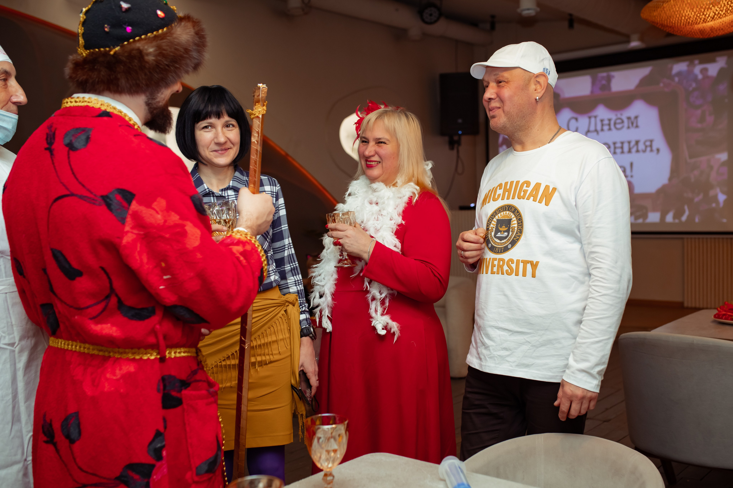 Юбилей Анны в стиле Гайдая. Семейный и детский фотограф в Москве Дорогова Екатерина