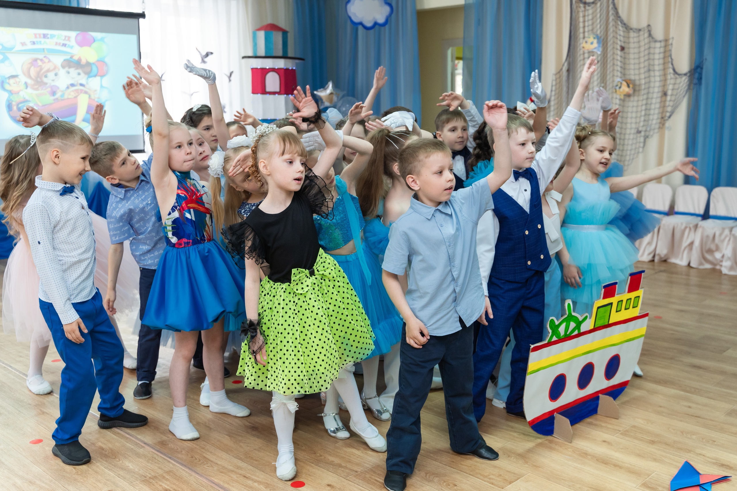 Фотосессия на Выпускной в детском саду. Свадебный и семейный фотограф в Омске Белозерова Александра