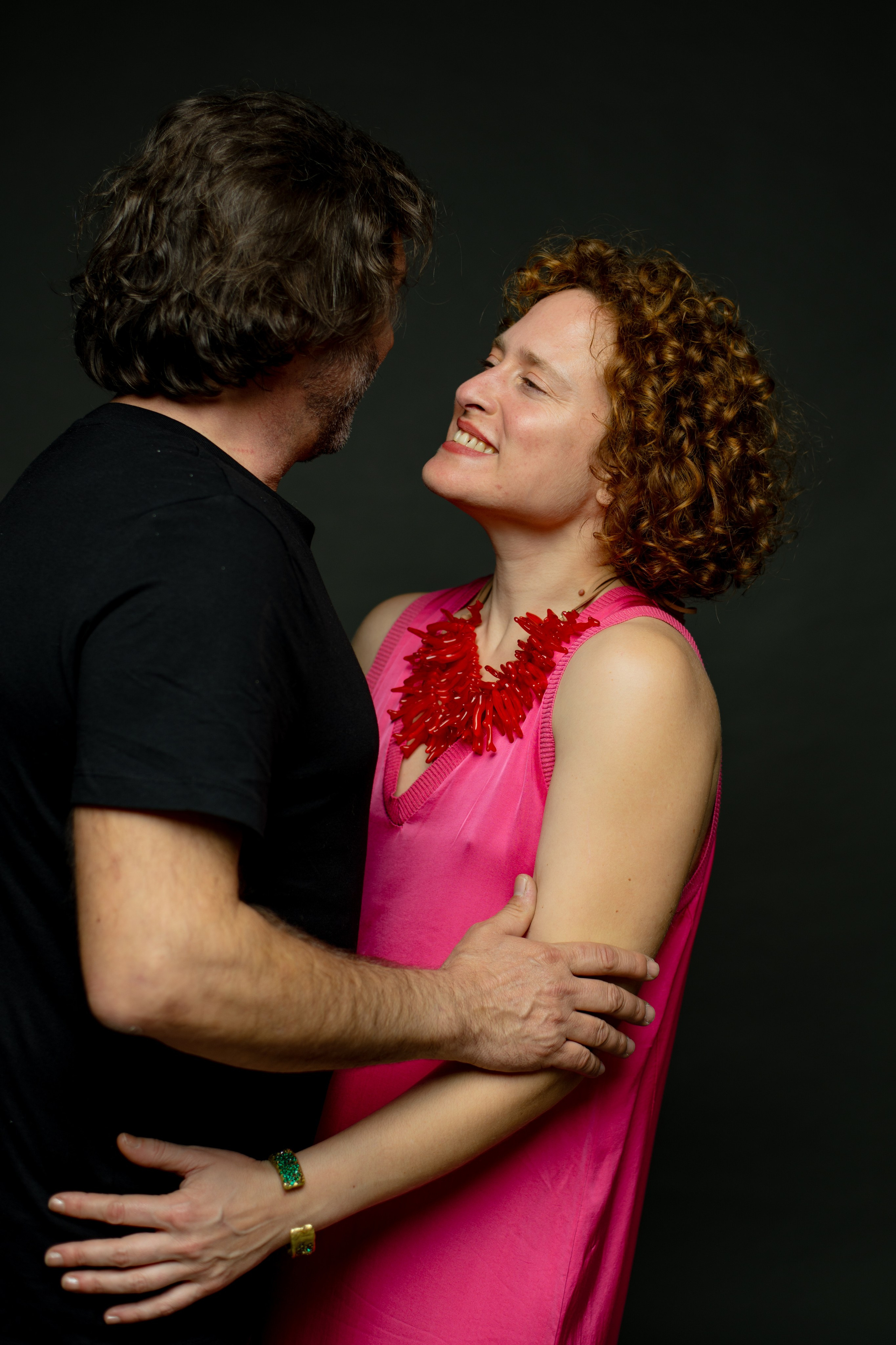 ANA and PEDRO. Studio. Anastasiia Antoniuk portrait, family and couple photographer, Portugal