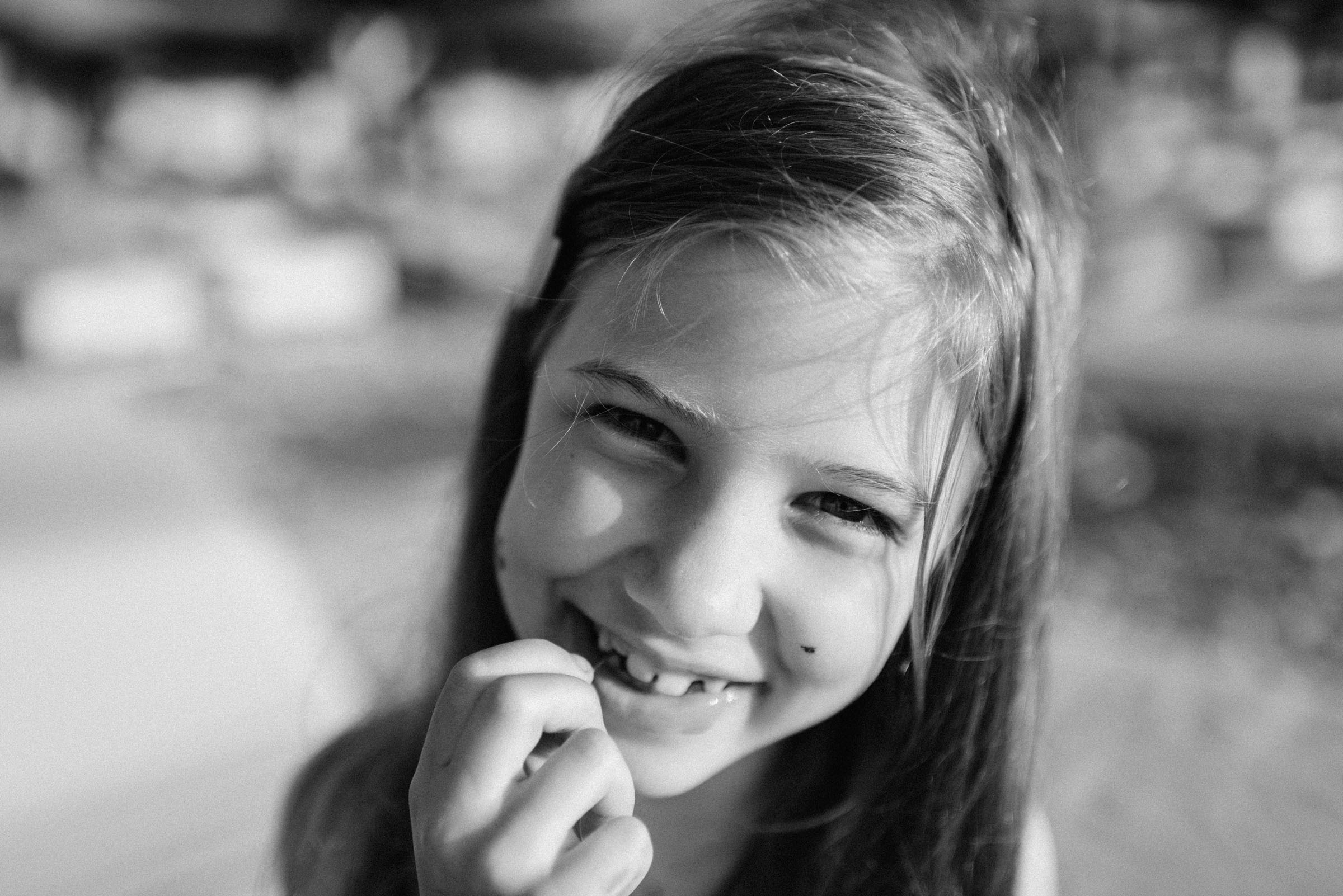 Берег лета // Лина_Саша_Вася. Фотограф Алутера Ирина