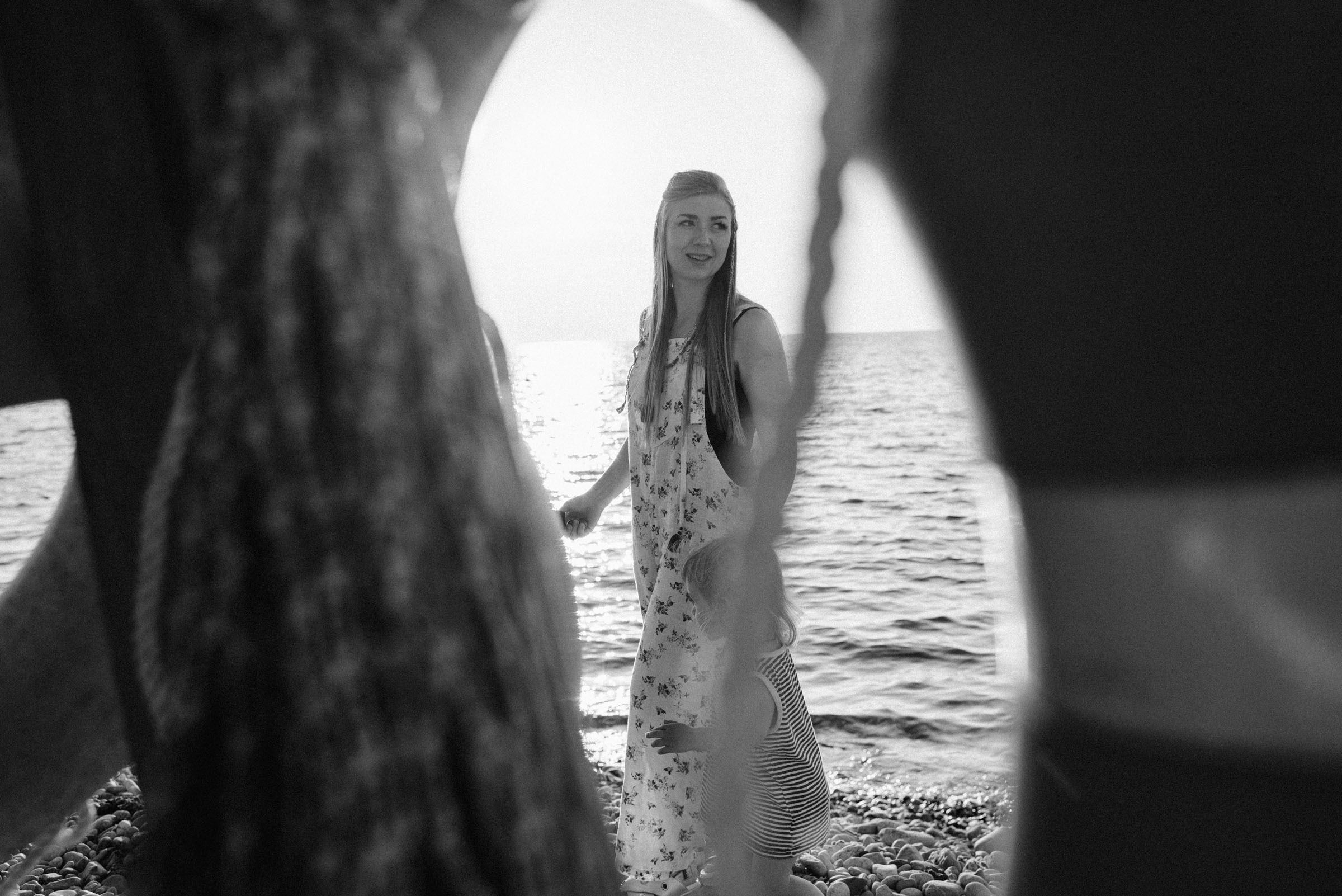 Берег лета // Лина_Саша_Вася. Фотограф Алутера Ирина