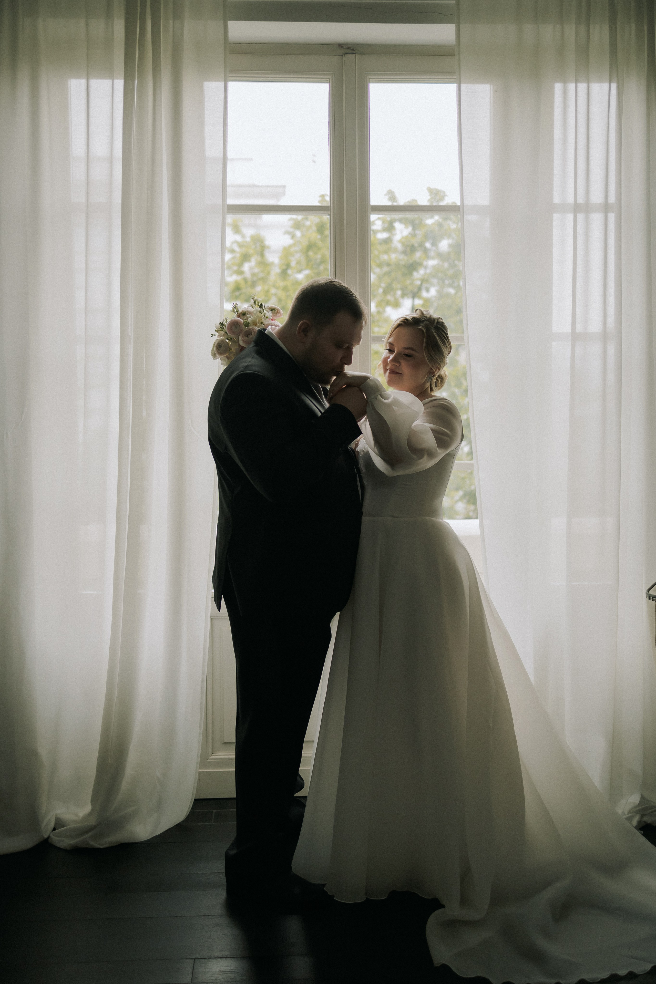 Анастасия и Сергей. Свадебная прогулка. Свадебная фотография. Арина Рубах