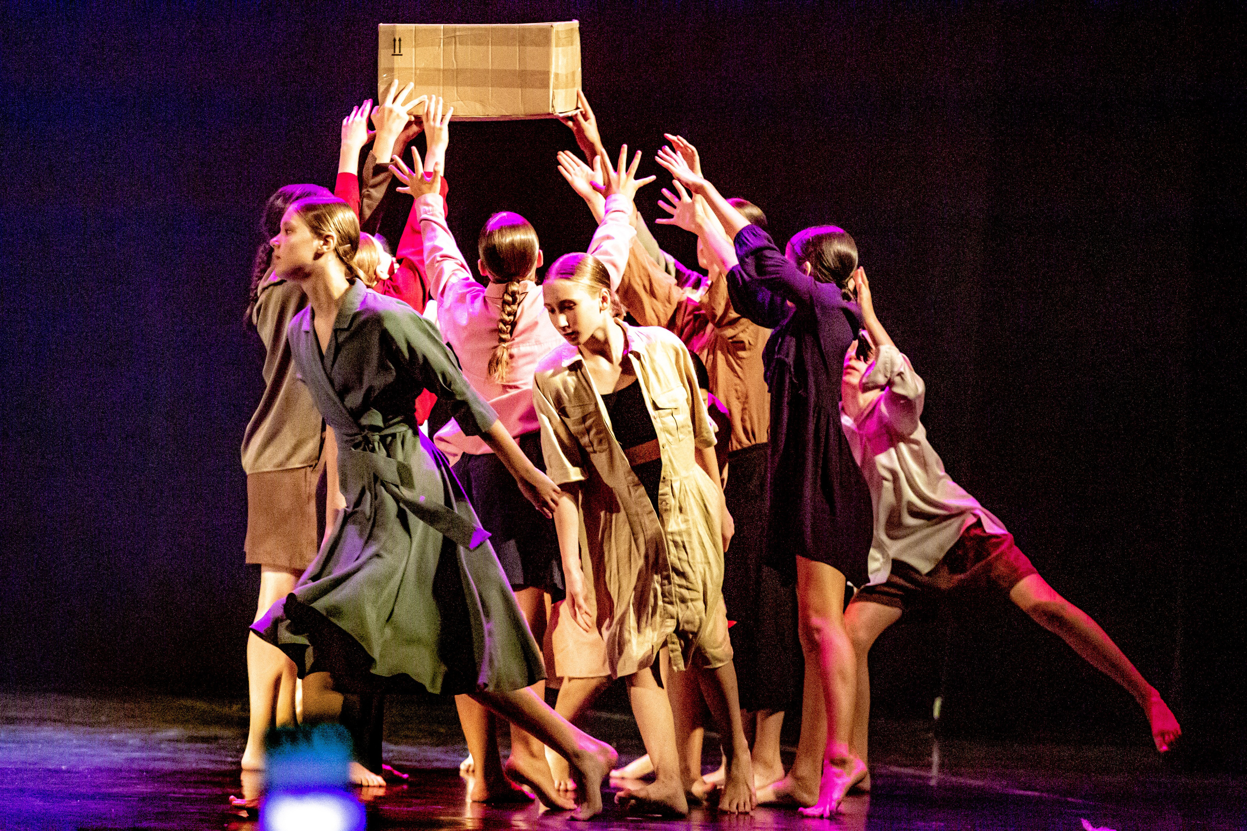 ОТЧЕТНЫЙ КОНЦЕРТ ХОРЕОГРАФИЧЕСКОЙ ШКОЛЫ НИКА. Фотограф в Сочи Юрий Шептаев