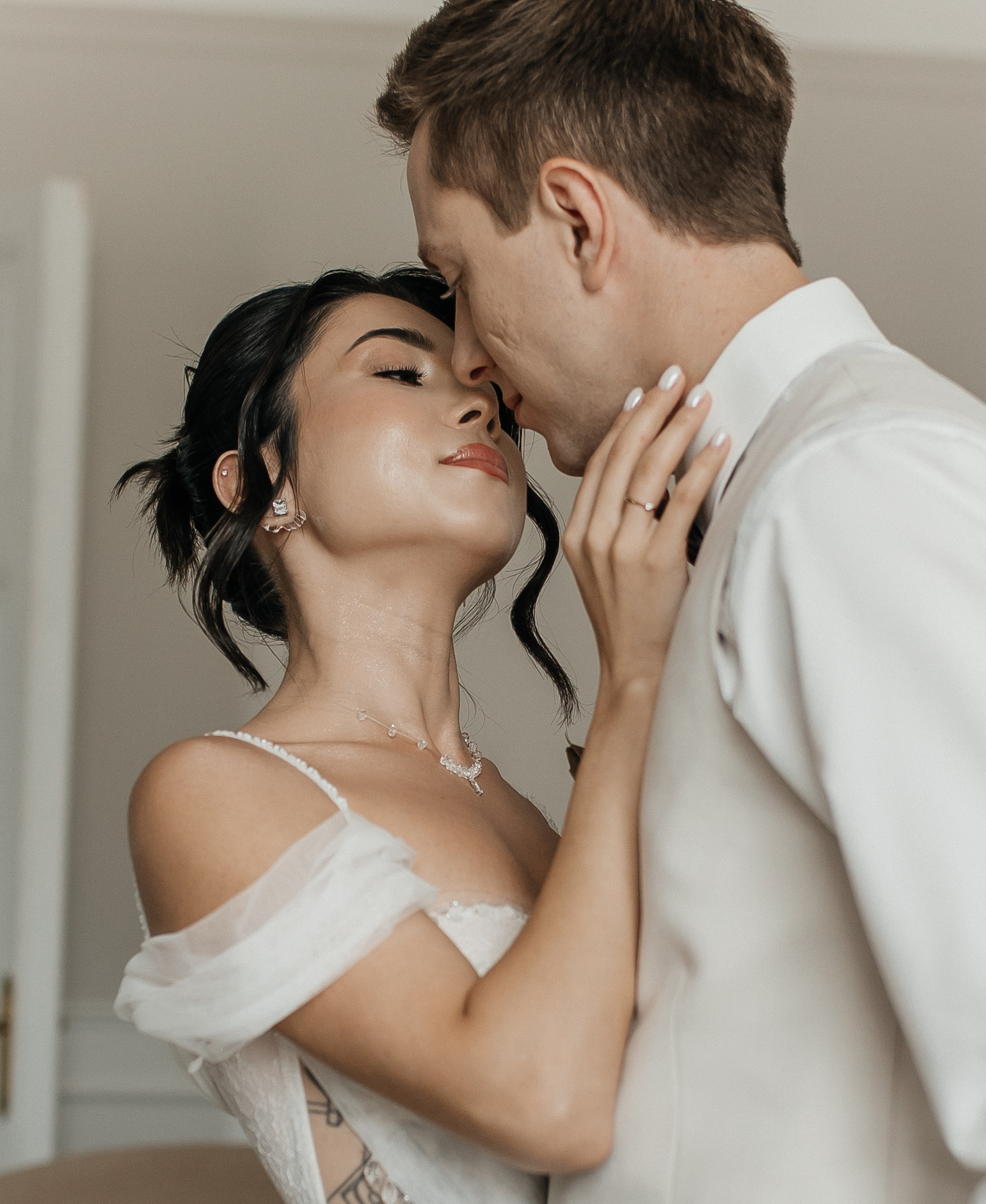 Аниса и Анатолий 2025 Онегин. Свадебный и портретный фотограф Алина Иванова. Екатеринбург-Москва