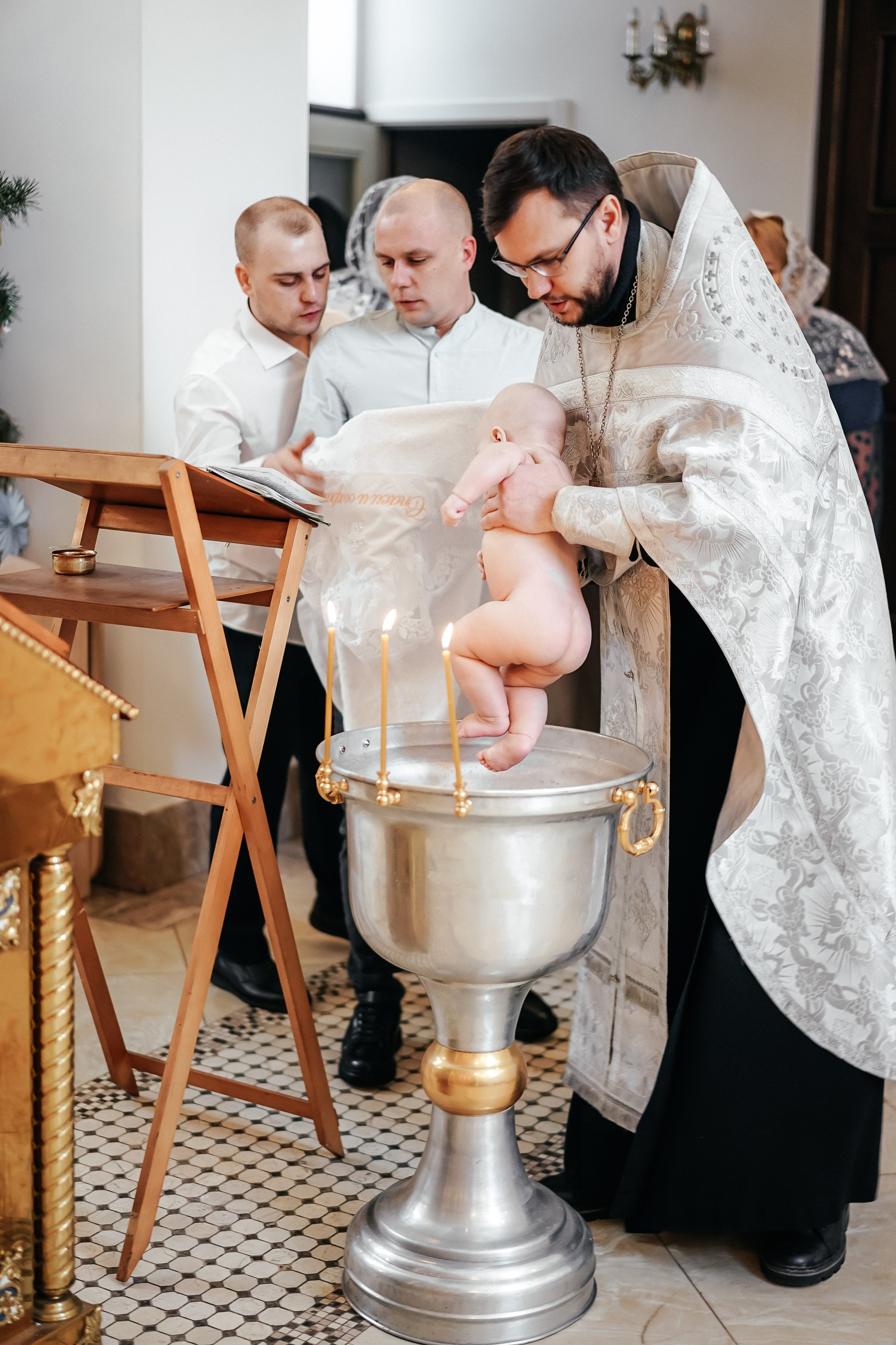 Крещение | Варвара. Фотограф и видеограф Смоленск | Студия Цезарь