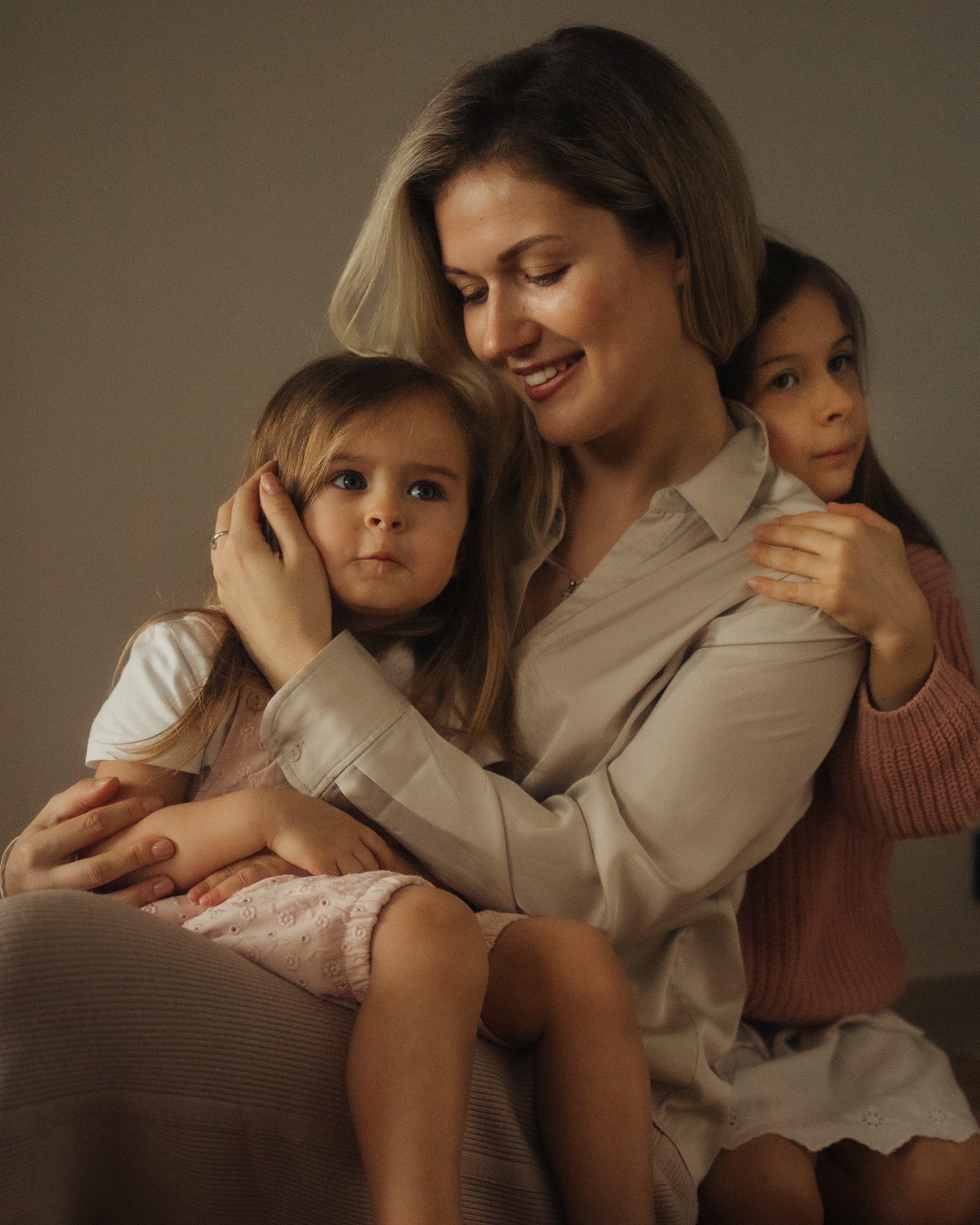 Всем привет! Меня зовут Евгения Попова и я семейный фотограф в Москве