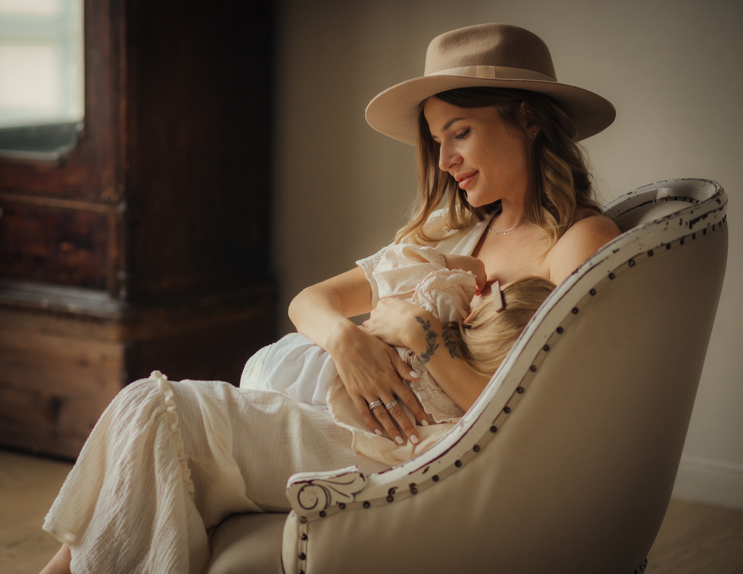 Всем привет! Меня зовут Евгения Попова и я семейный фотограф в Москве