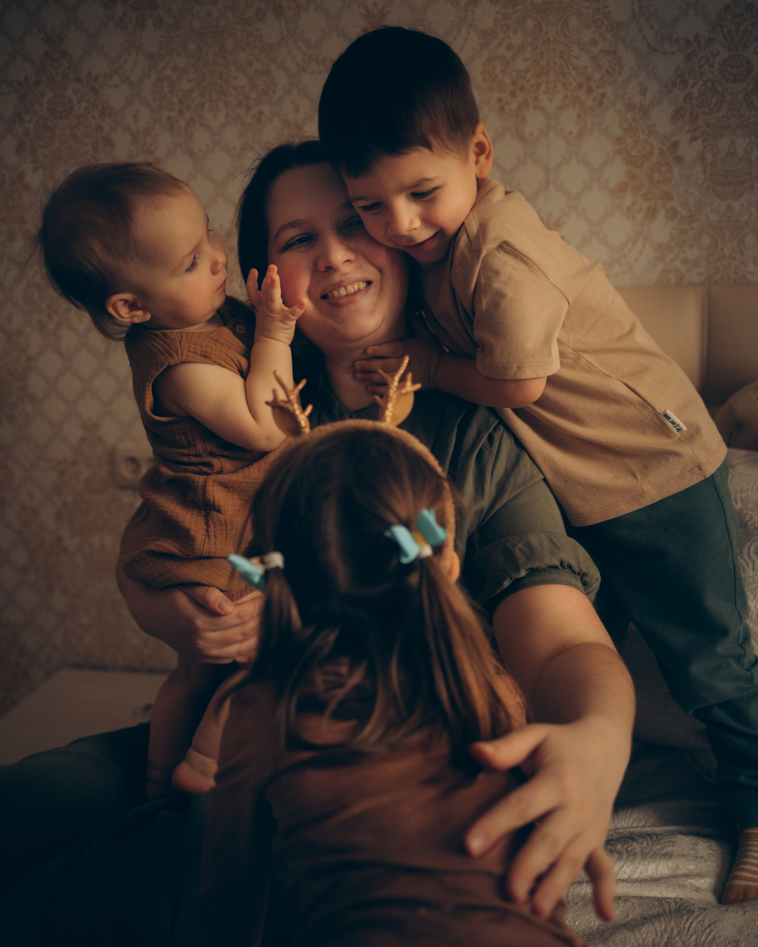 Семейная съёмка. Всем привет! Меня зовут Евгения Попова и я семейный фотограф в Москве