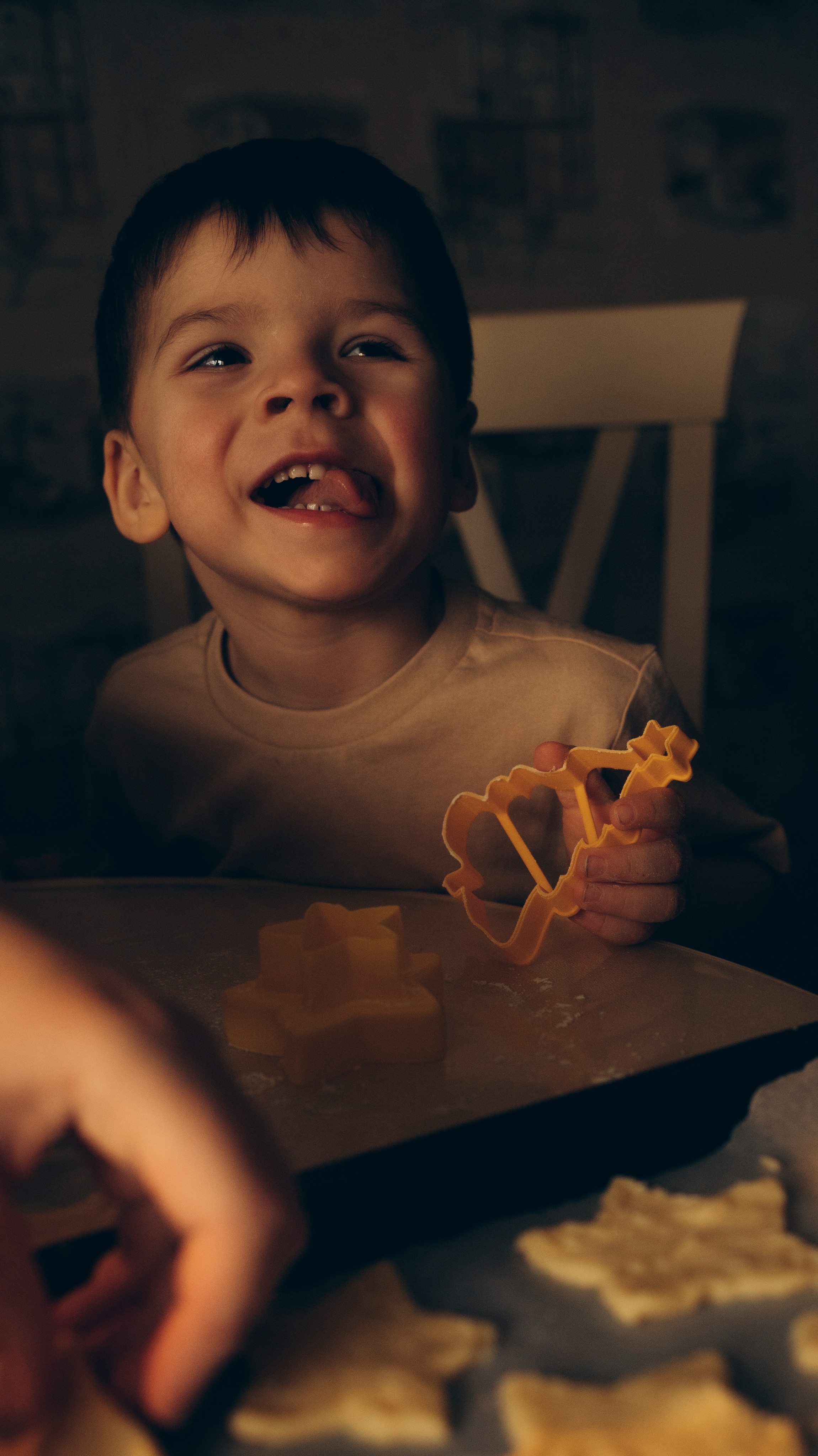 Всем привет! Меня зовут Евгения Попова и я семейный фотограф в Москве