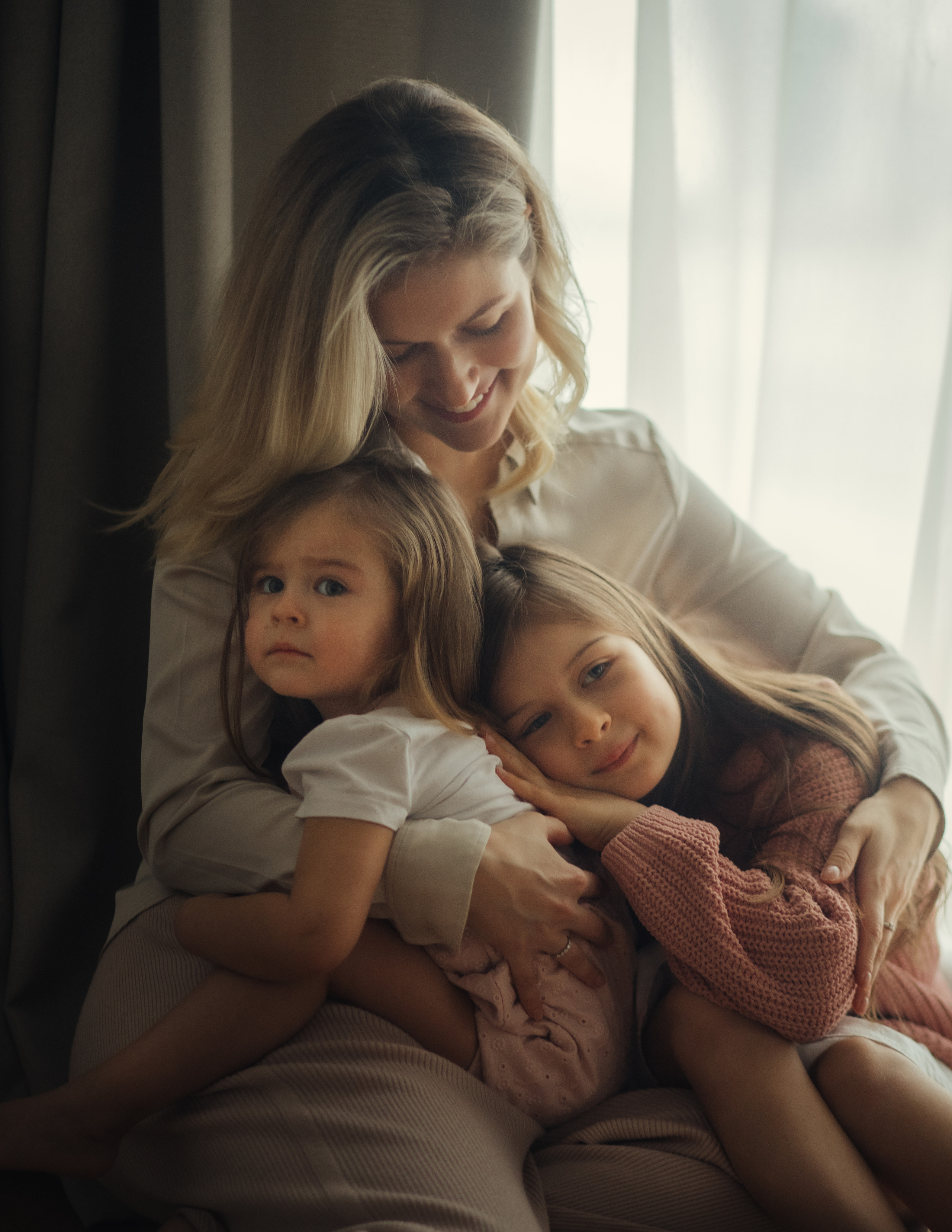 Всем привет! Меня зовут Евгения Попова и я семейный фотограф в Москве