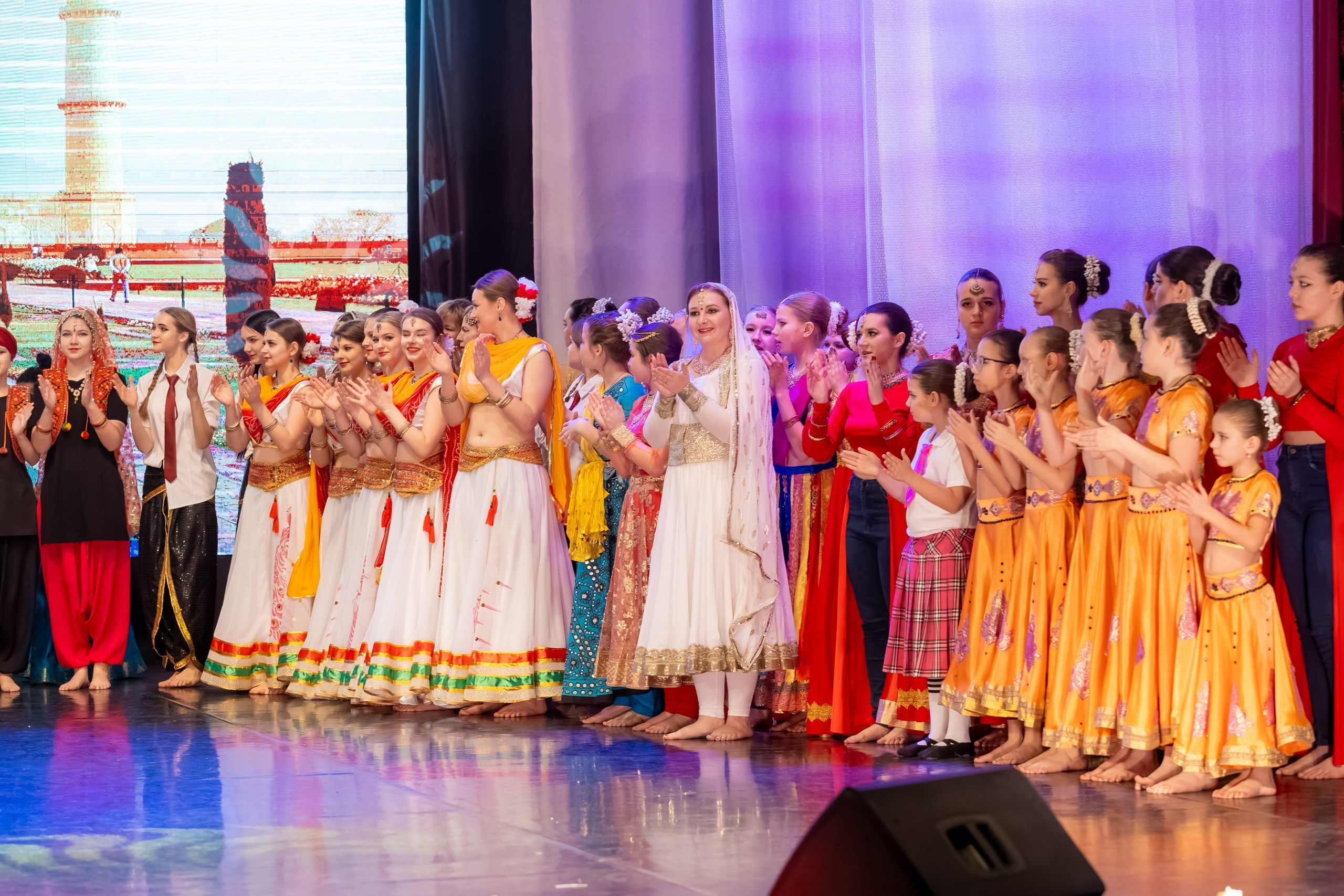 Вечер индийской культуры. Марк Шишкин — репортажный фотограф в Воронеже и России