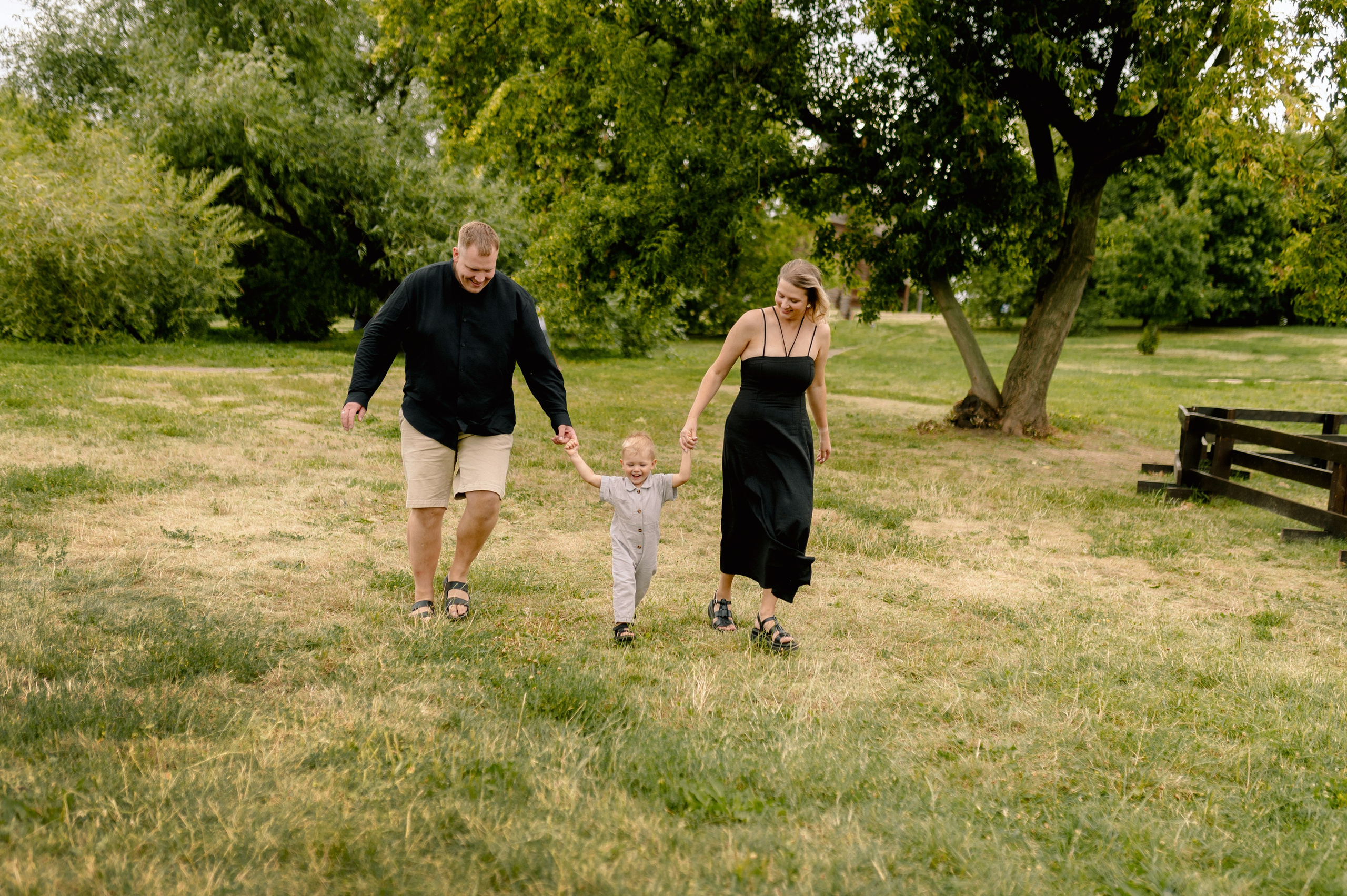 С АРОМАТОМ СКОШЕННОЙ ТРАВЫ. Шашкова Вероника / Свадебный и семейный фотограф Москва и Ярославль