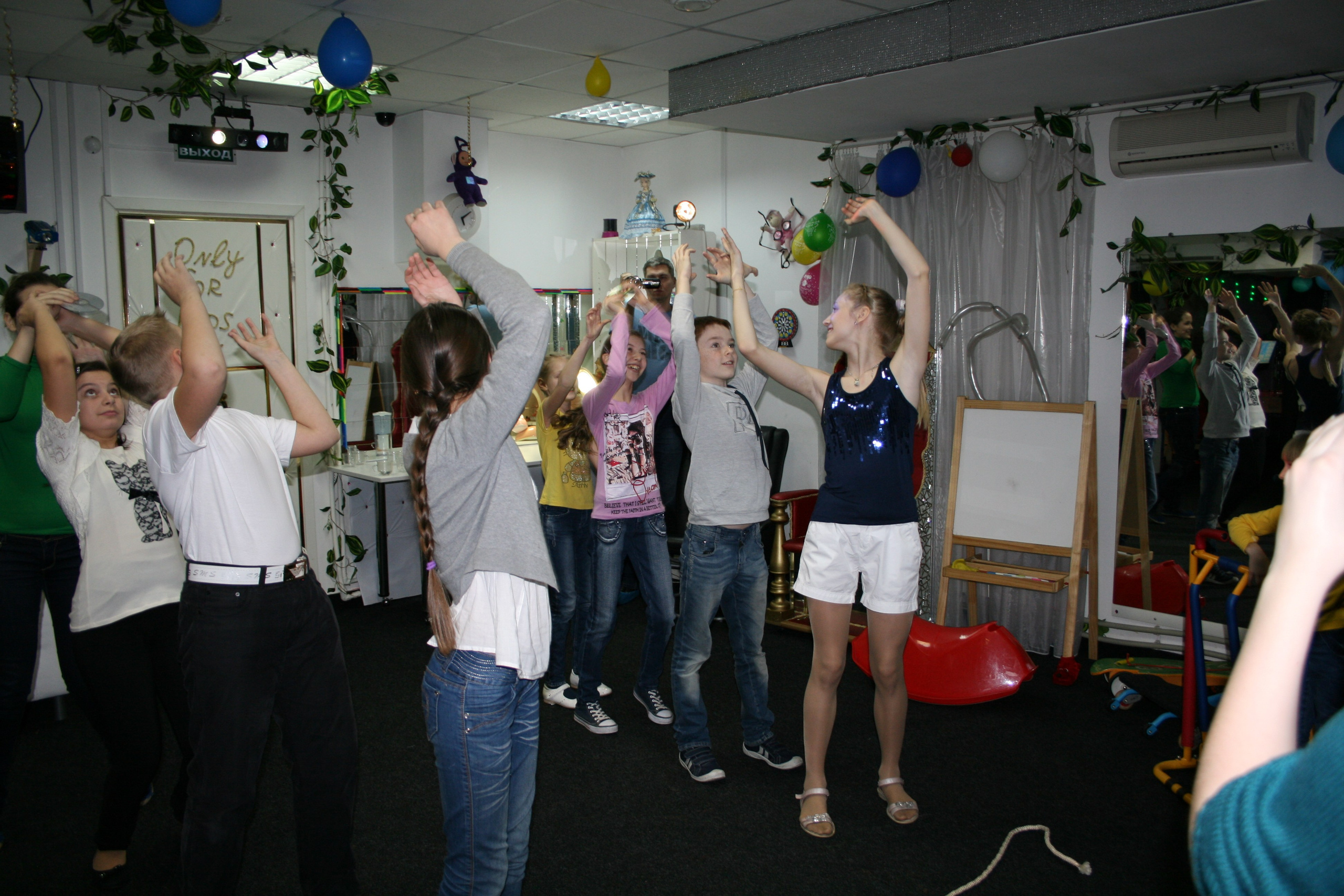 Катя ДР 13 лет 01.12.2012. Семейный, Свадебный фотограф СПБ Питер— Романова Екатерина